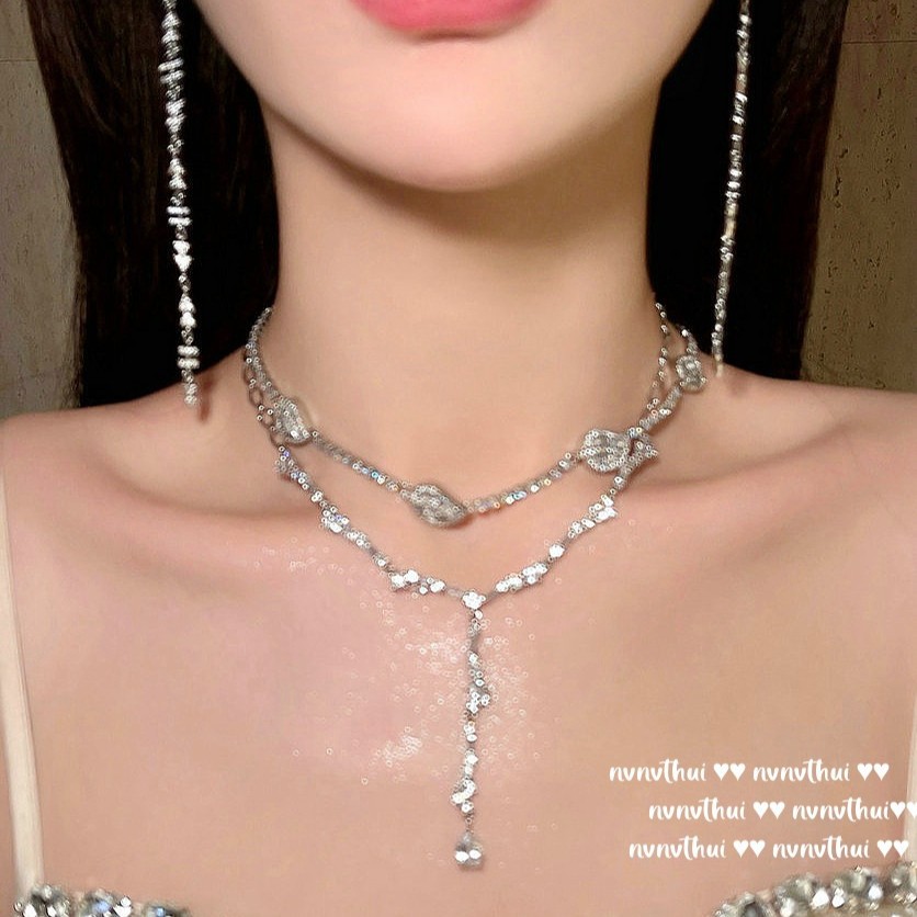 Gentle Teardrop-Necklace / Earrings / Set