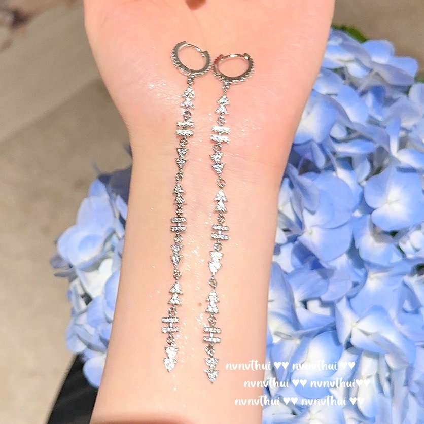 Gentle Teardrop-Necklace / Earrings / Set