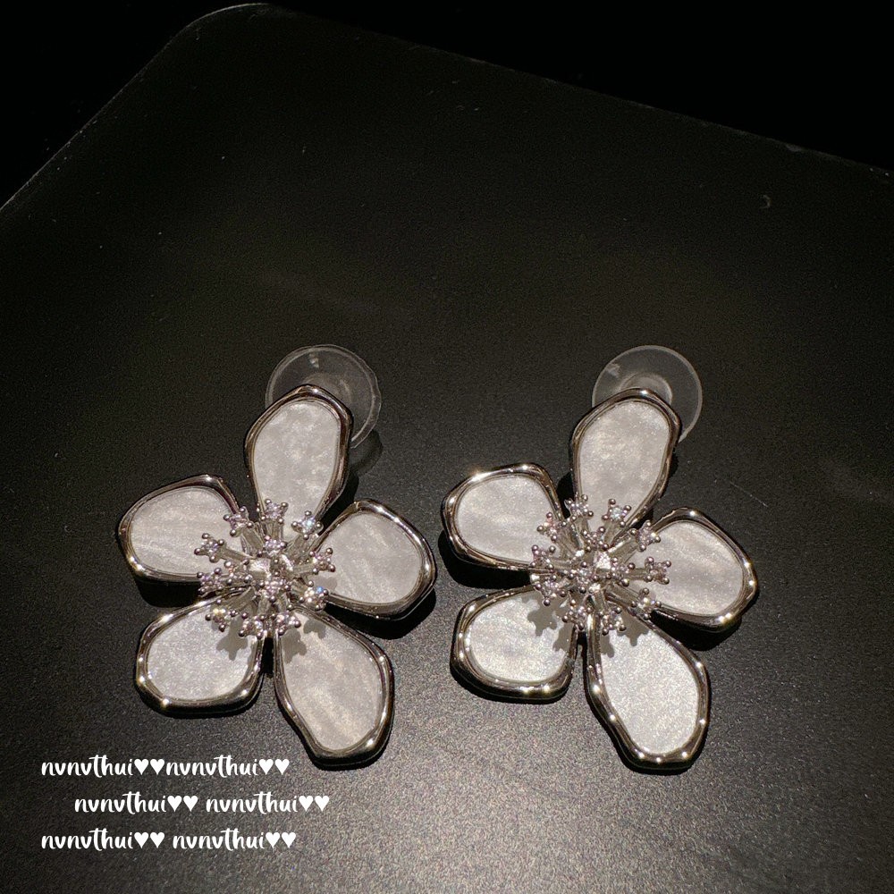18K Gold Water Drop Butterfly Zircon Earrings