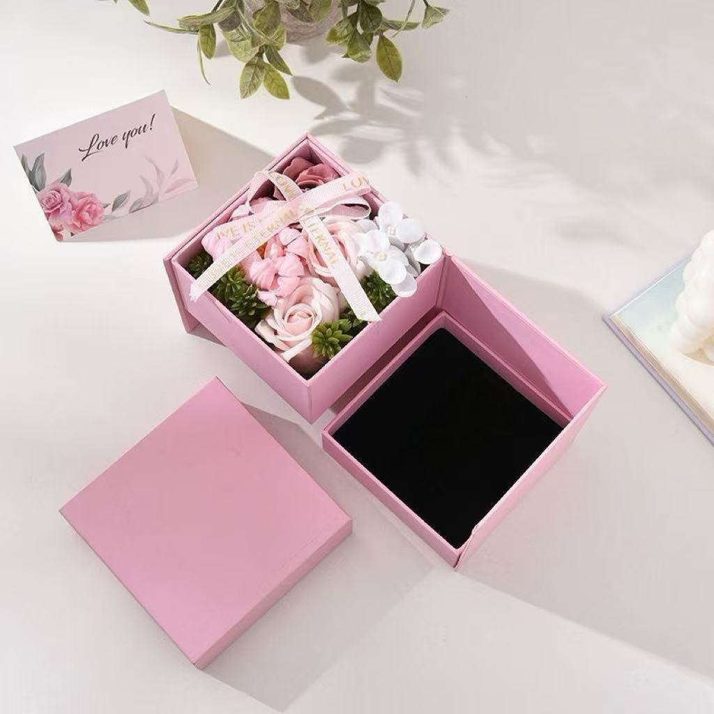 Unlock Complimentary Valentine’s Day Gift Wrapping!