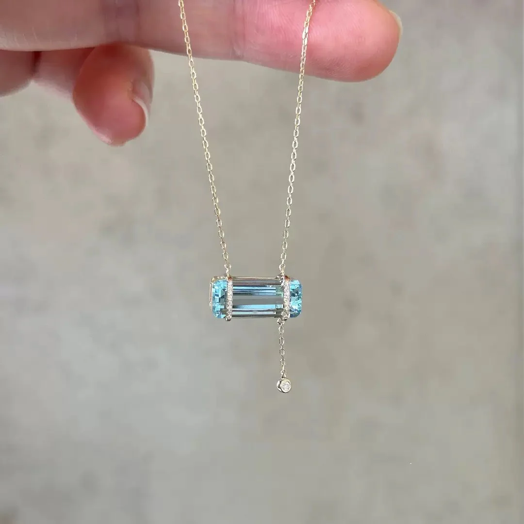 ELSA NECKLACE
