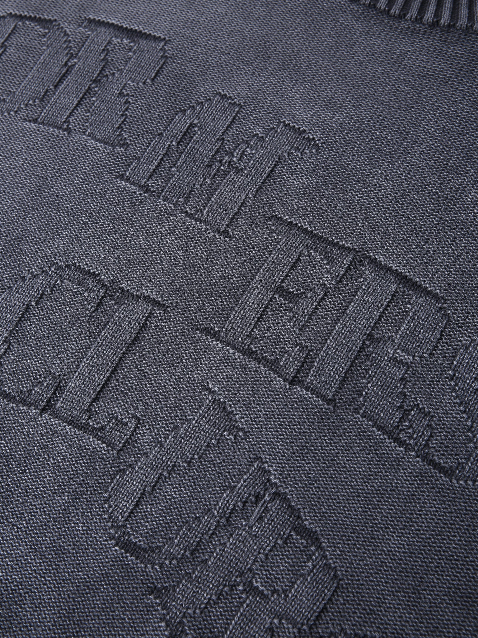 FALLING LETTERS KNIT - WASHED GREY-Fineriform