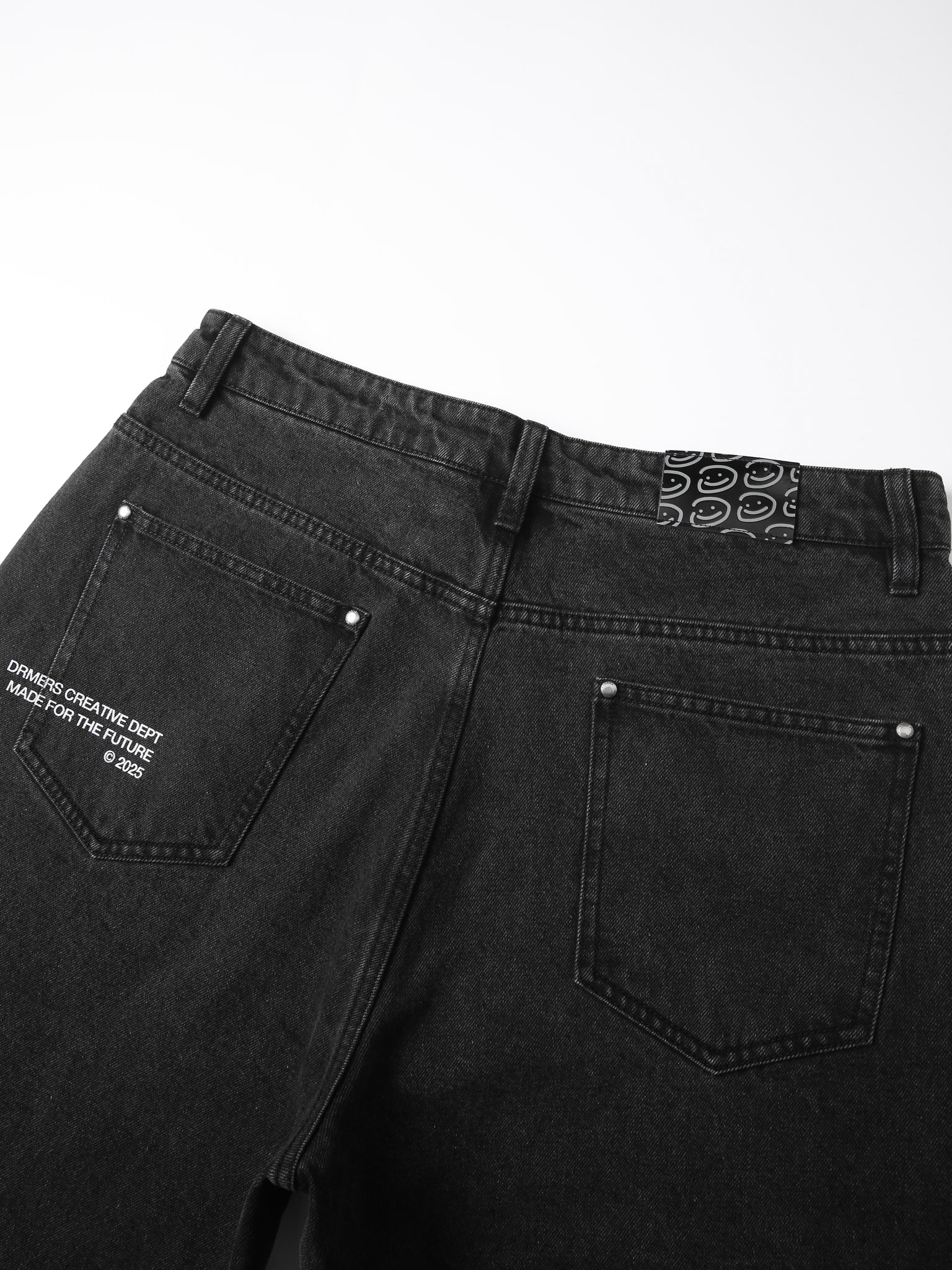 CREATIVE DEPT JEANS - BLACK-Fineriform