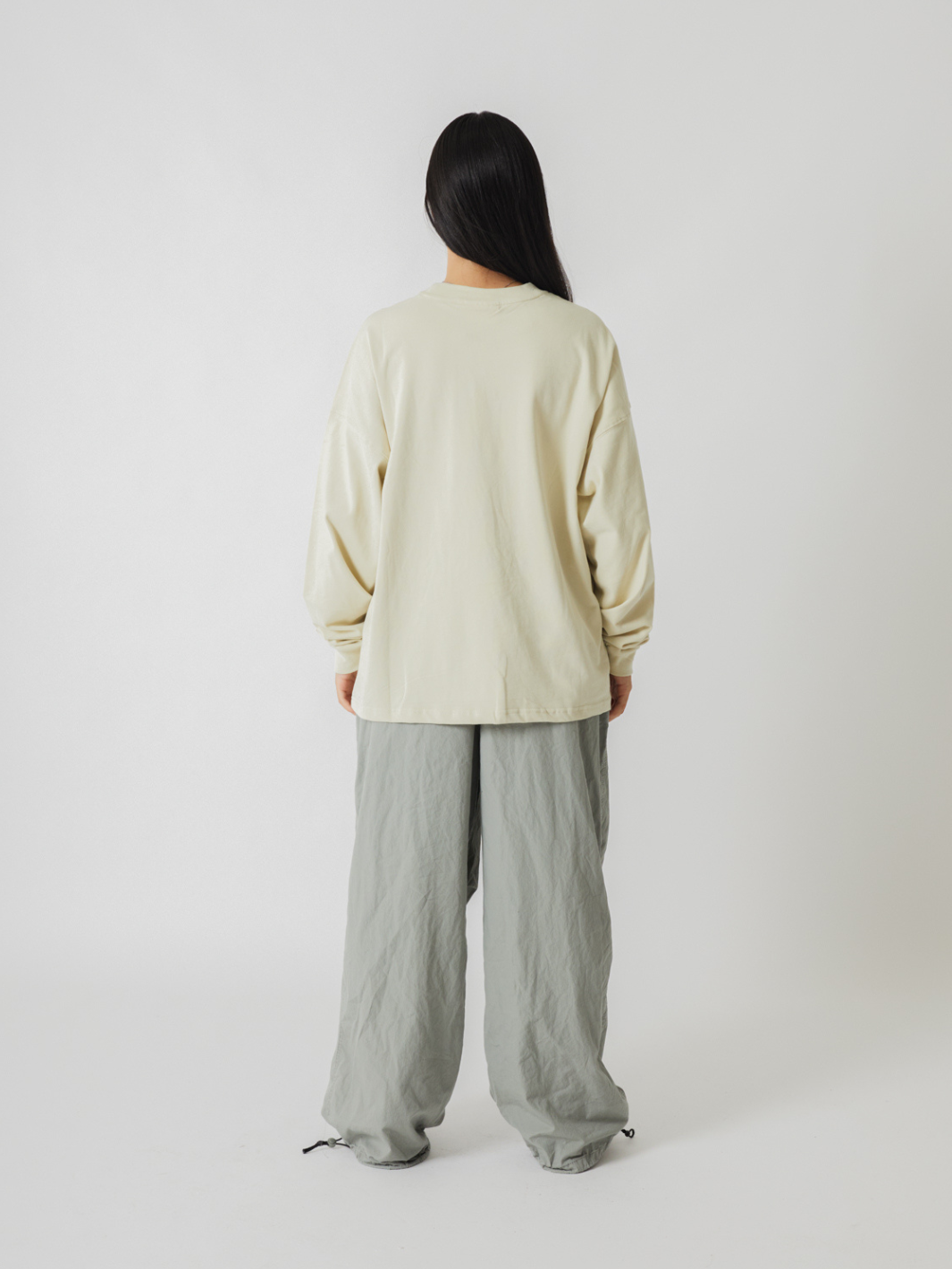 SMILEY LOGO LONG SLEEVE TEE - LIGHT ALMOND-Fineriform