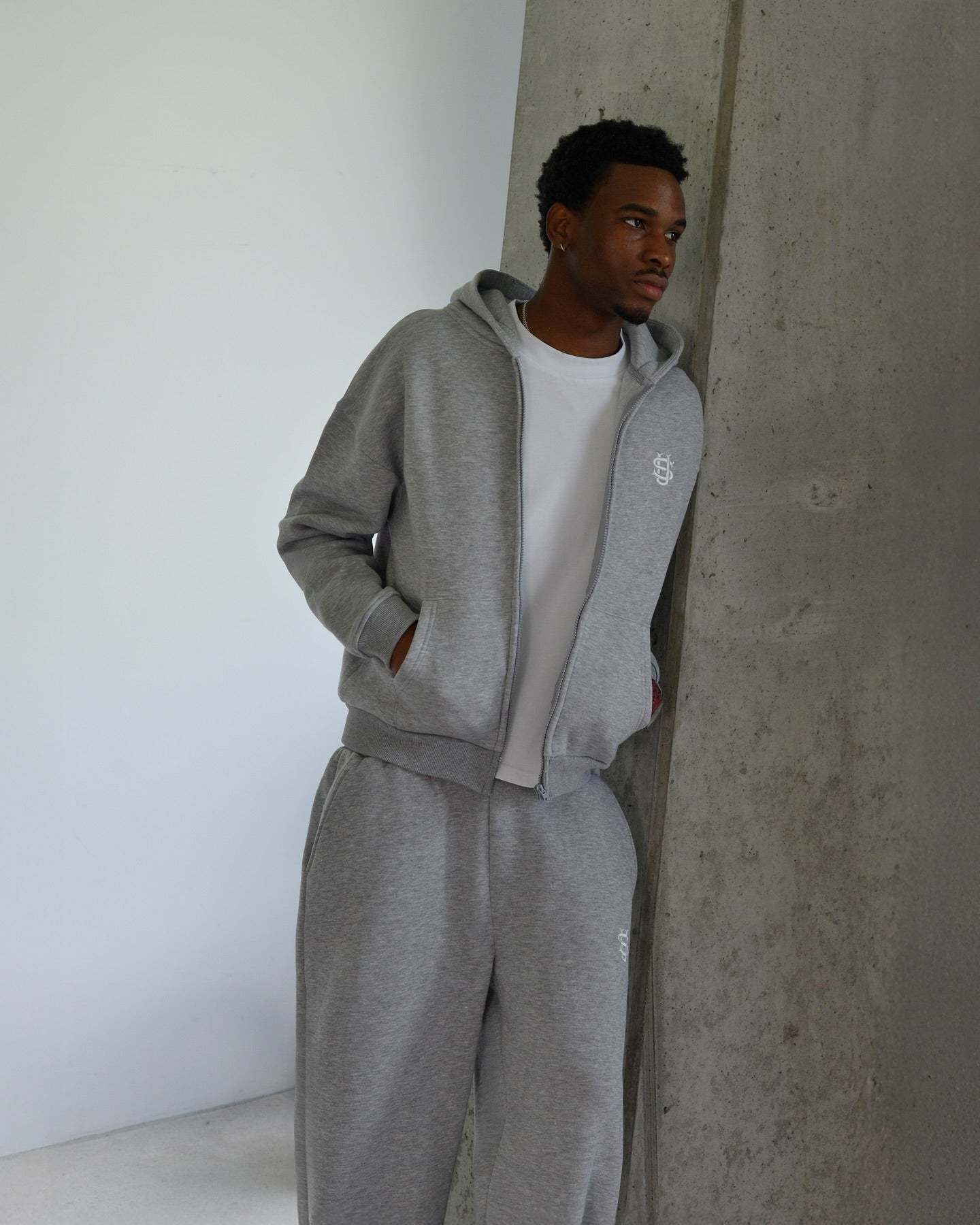 GREY PANTS-Fineriform