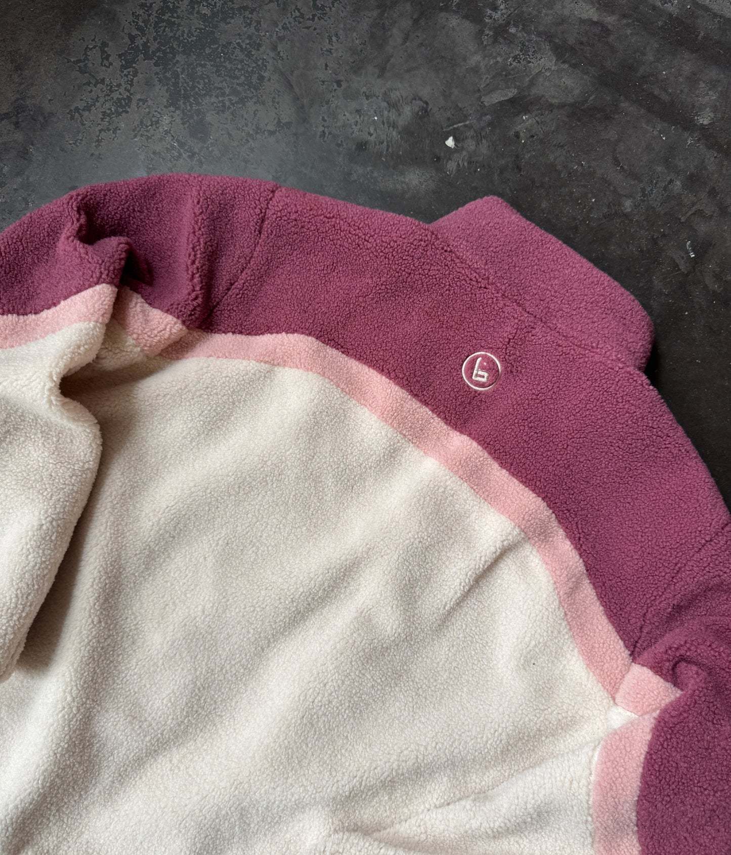 Reversible Fleece-Fineriform