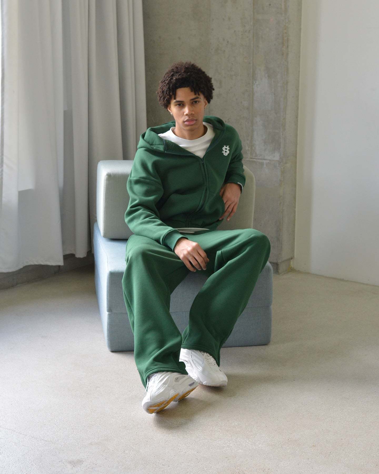 GREEN ZIPPER-Fineriform