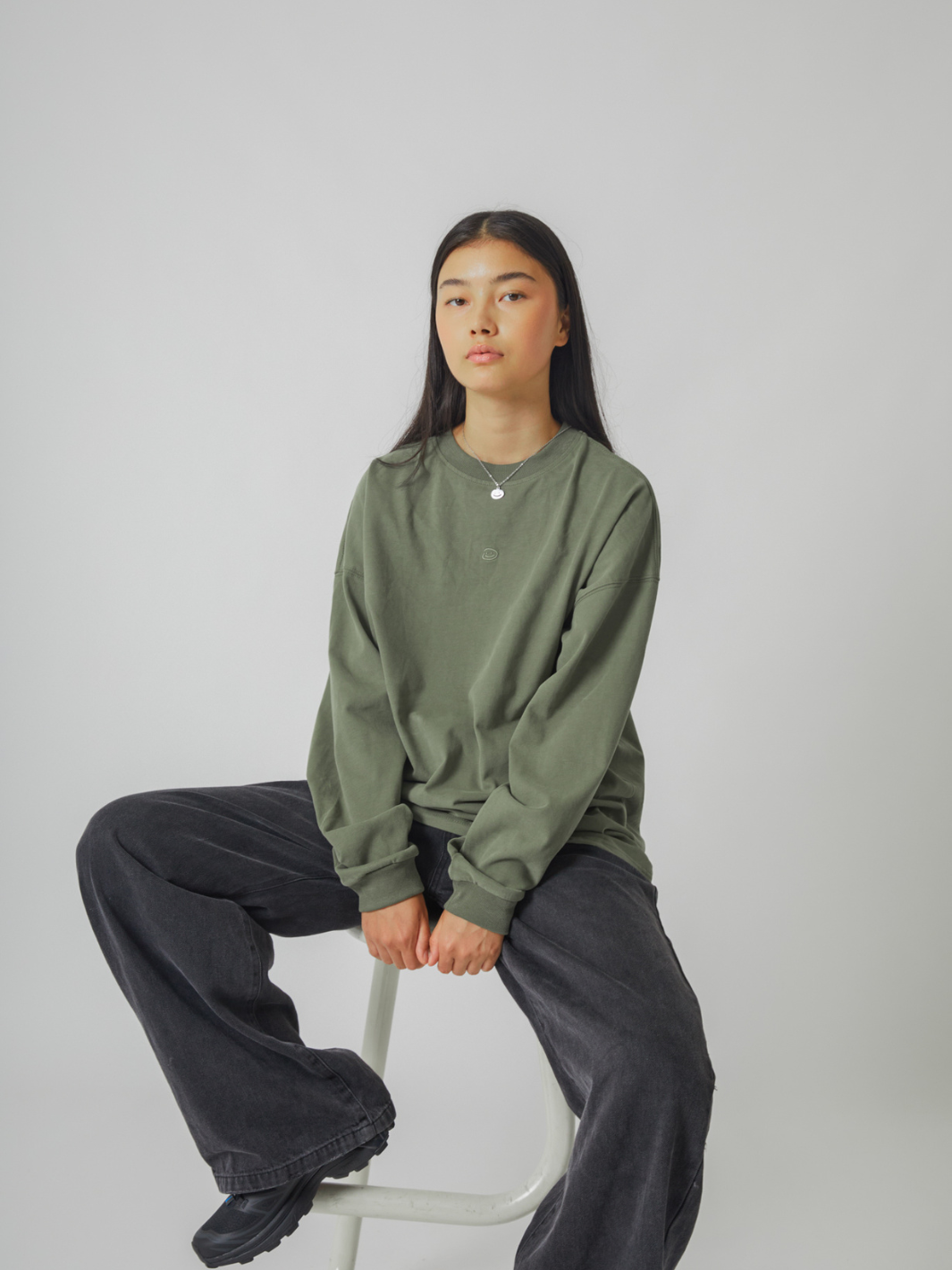 SMILEY LOGO LONG SLEEVE TEE - FADED GREEN-Fineriform