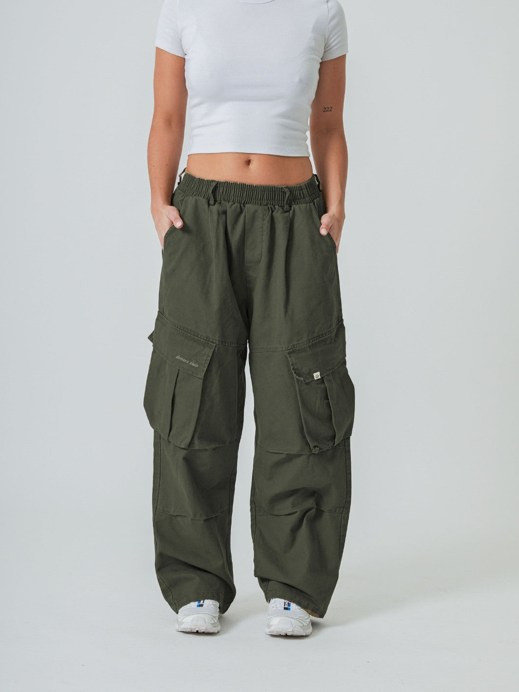 BAGGY CARGO PANTS - ARMY GREEN-Fineriform