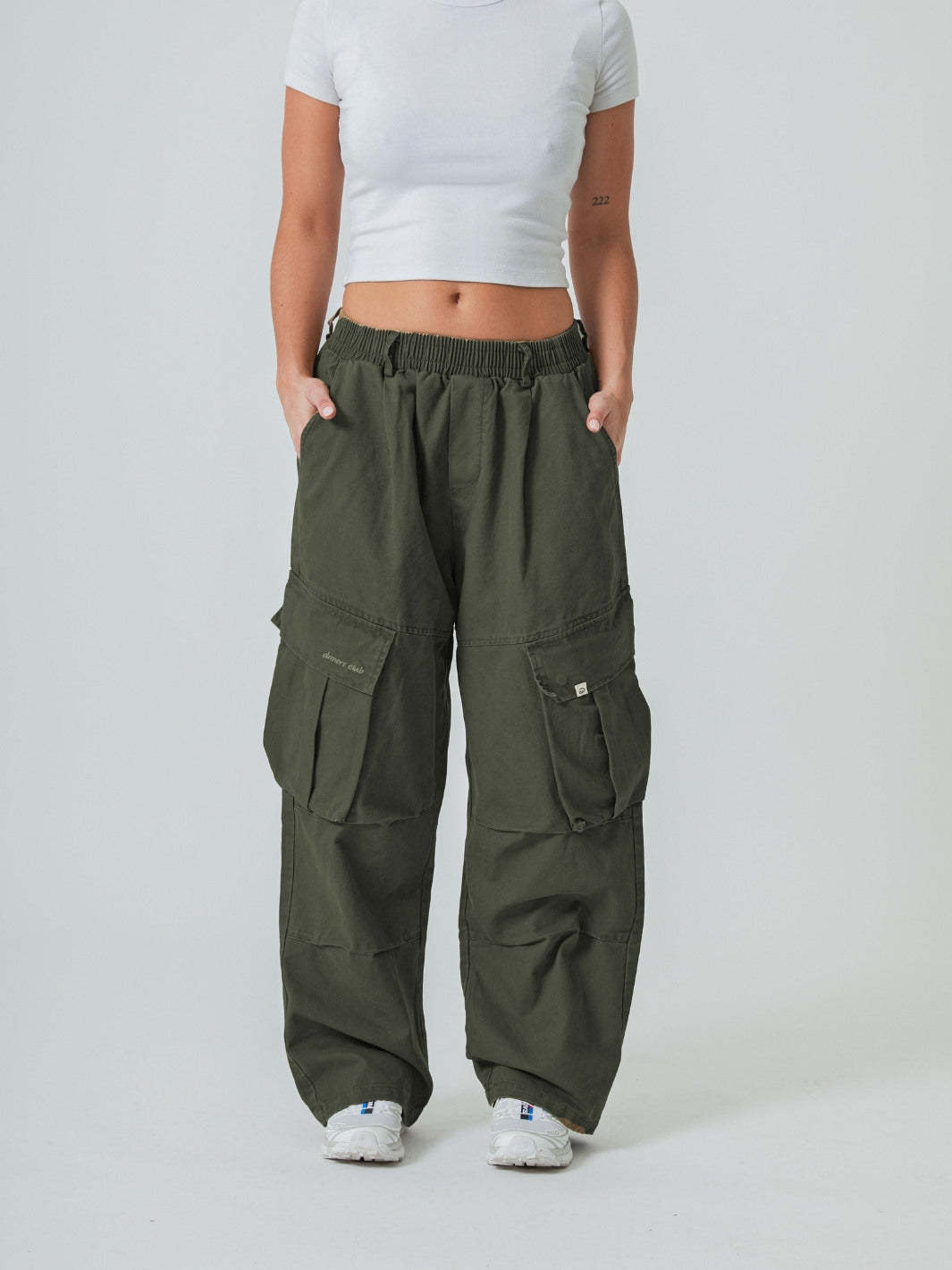 BAGGY CARGO PANTS - ARMY GREEN-Fineriform