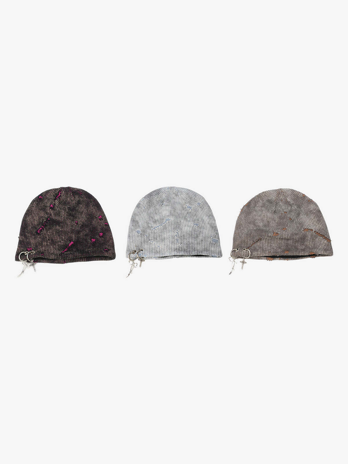 Retro Wasteland Style Distressed Knit Hanging Charm Beanie-Fineriform