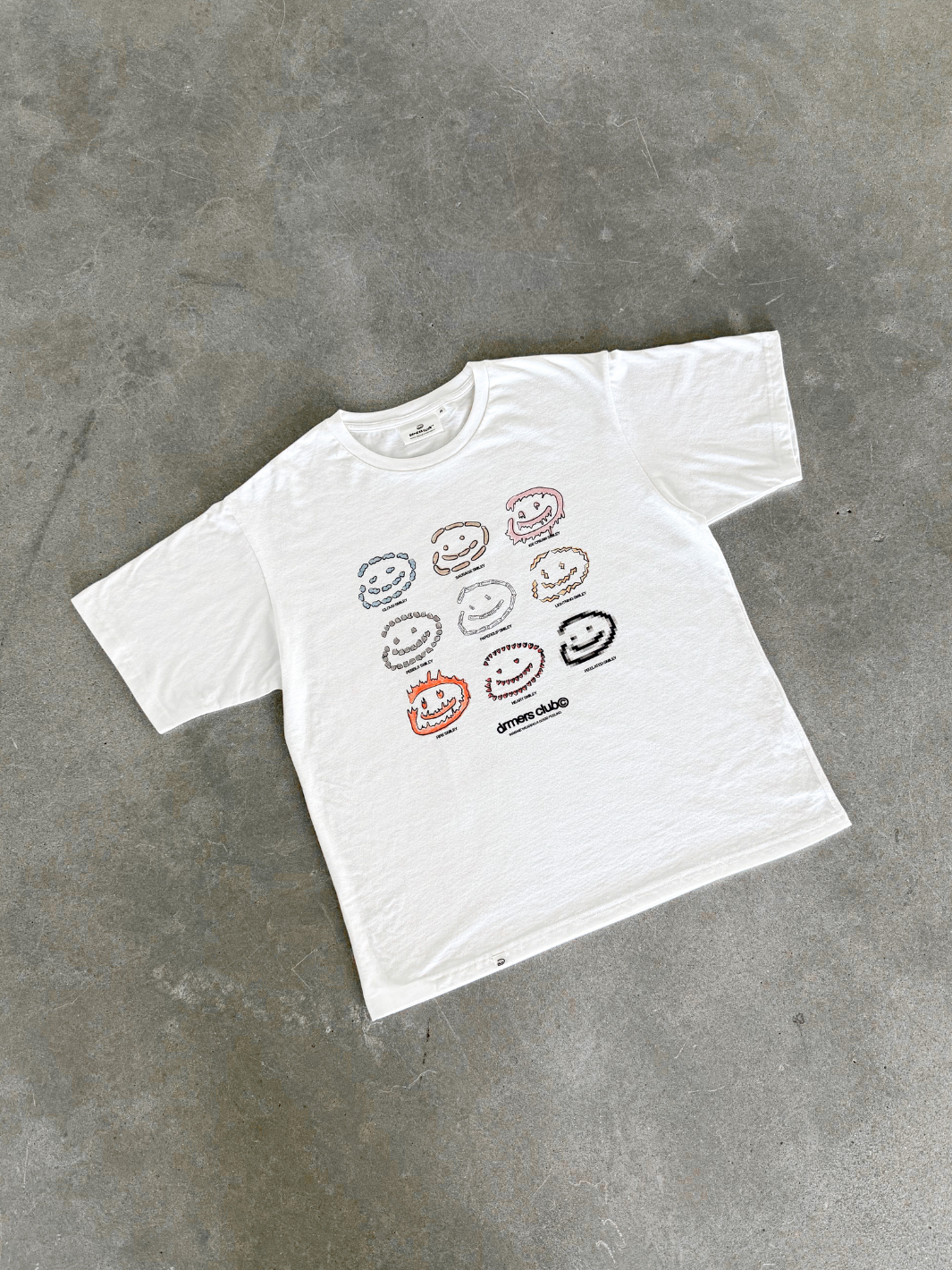 SMILEY GRID TEE - WHITE-Fineriform