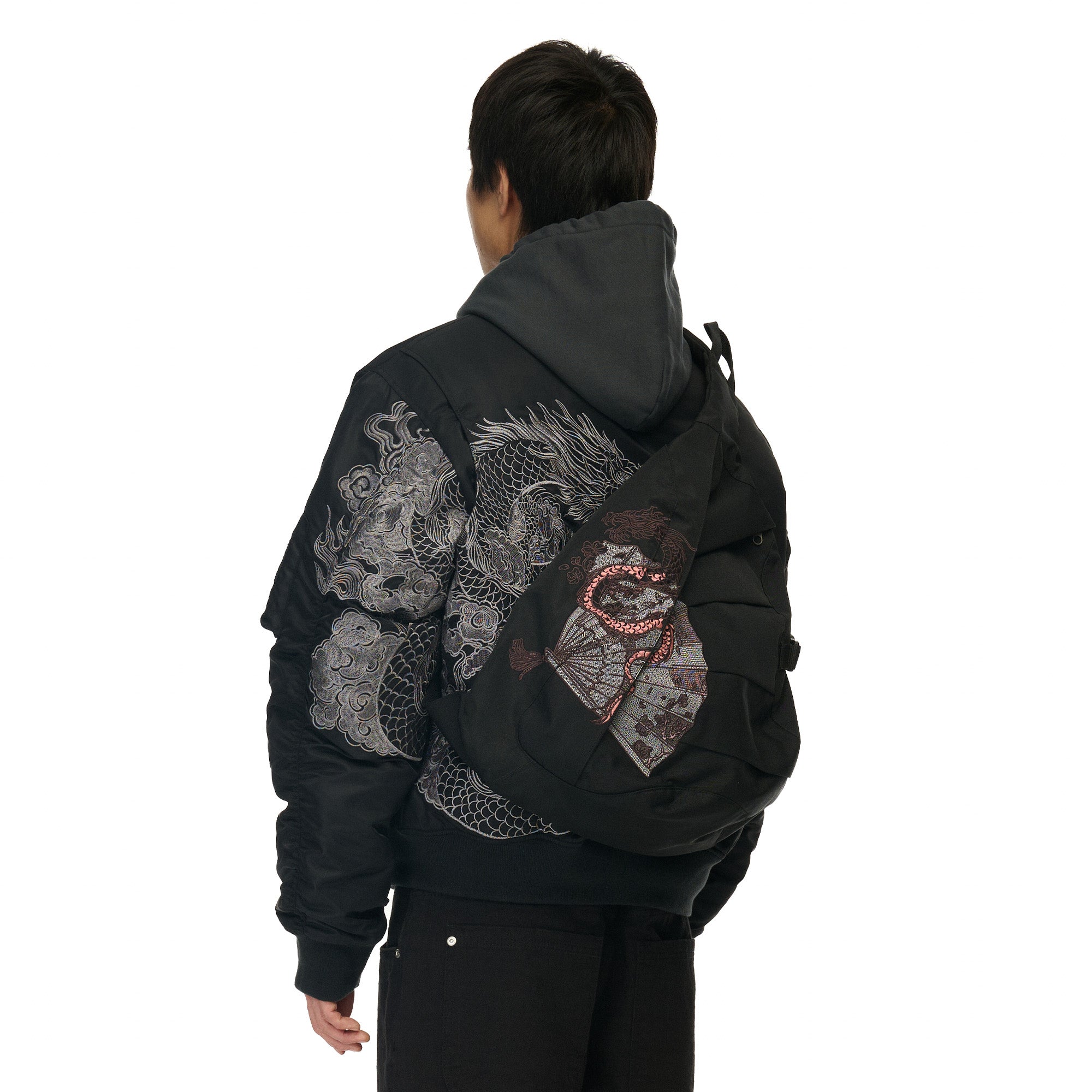 "yakuza" Sling bag-Fineriform