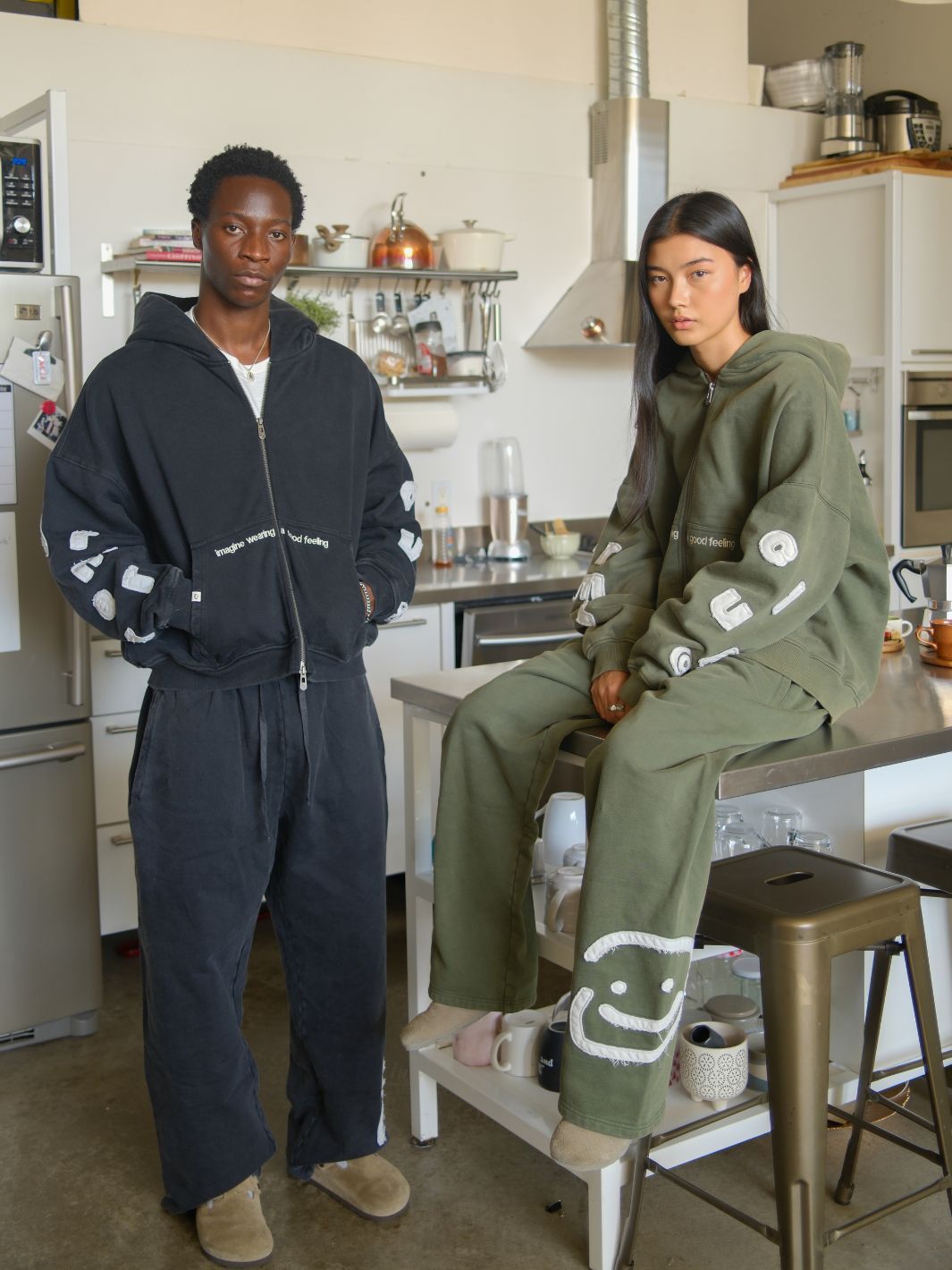 SMILEY PATCH SWEATPANTS - FADED PINE-Fineriform