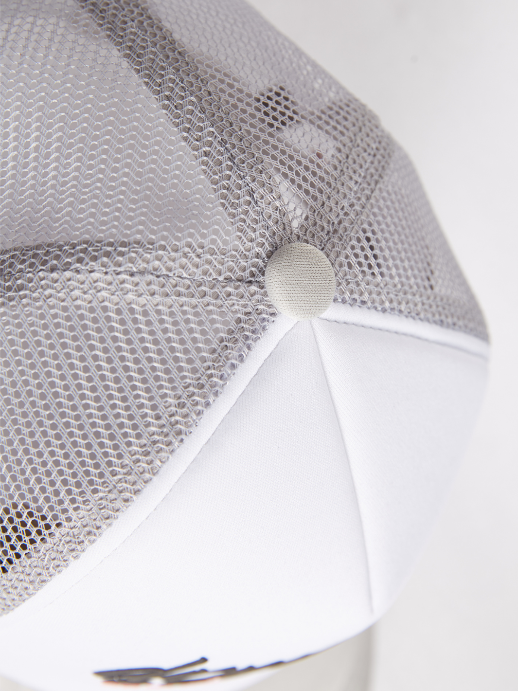 CLASSIC TRUCKER HAT - GREY-Fineriform