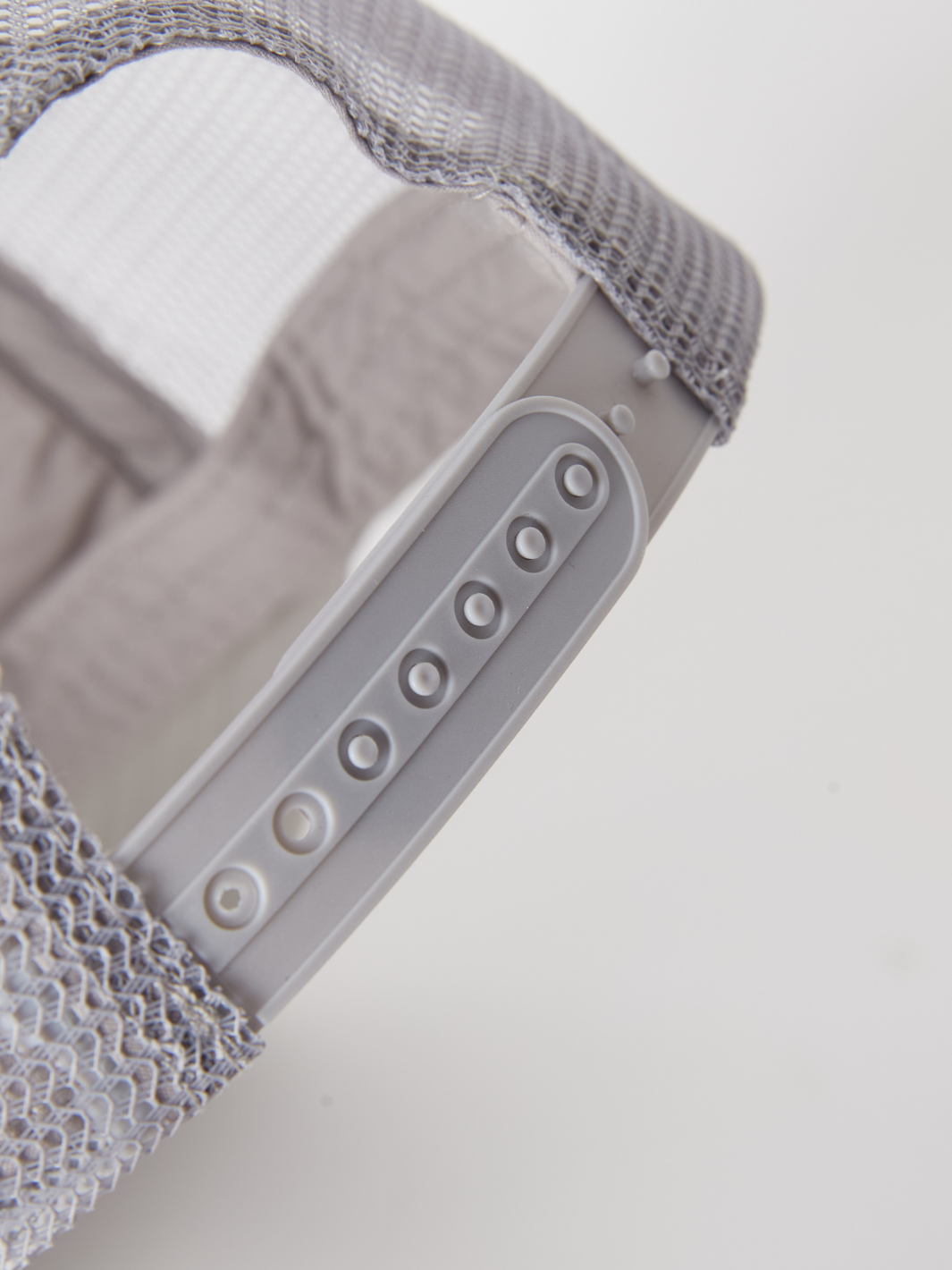 CLASSIC TRUCKER HAT - GREY-Fineriform