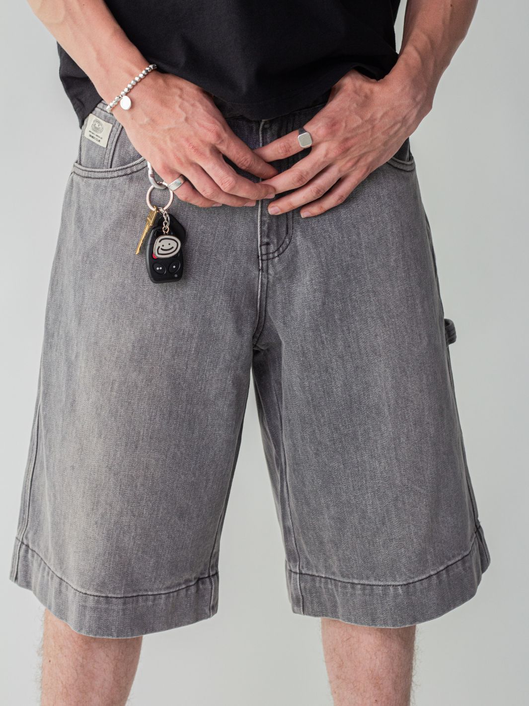 SMILEY STITCH JORTS - LIGHT GREY-Fineriform
