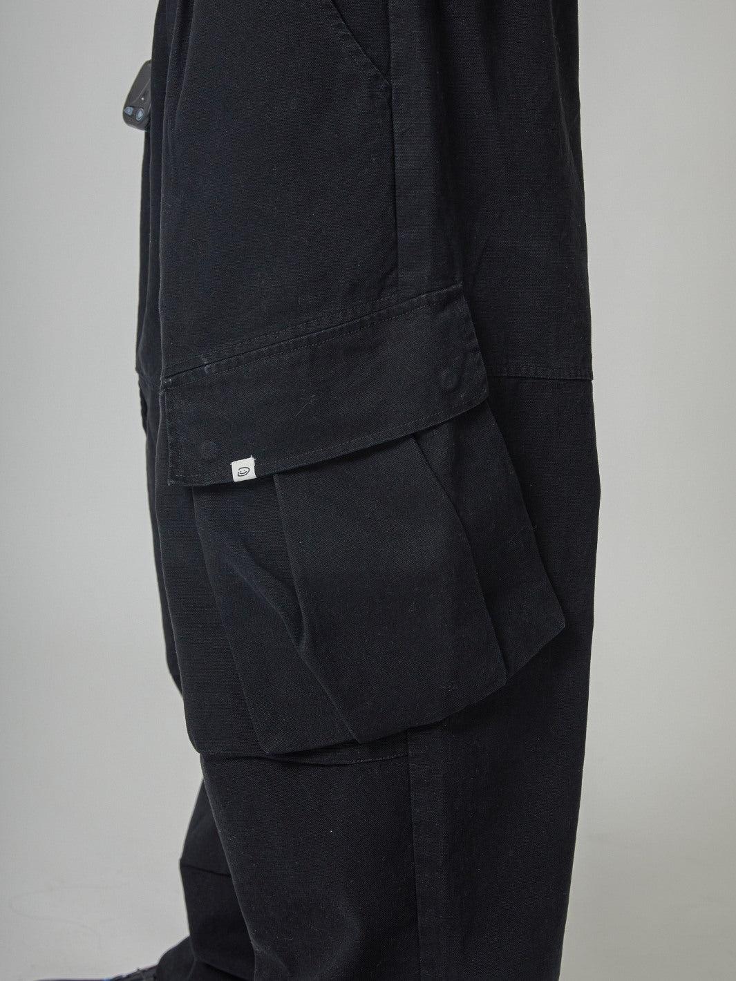BAGGY CARGO PANTS - BLACK-Fineriform