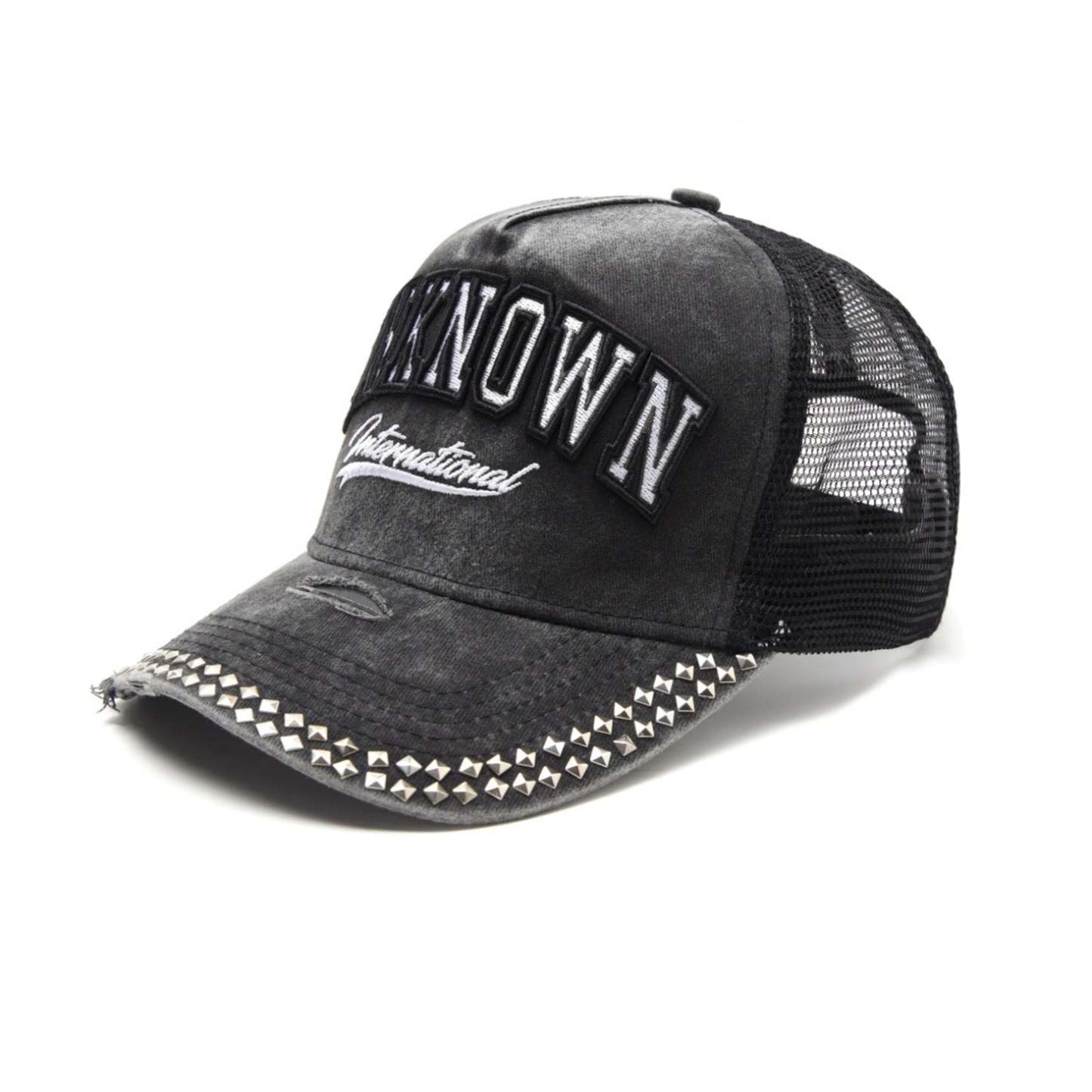 METAL STUDDED CAP-Fineriform