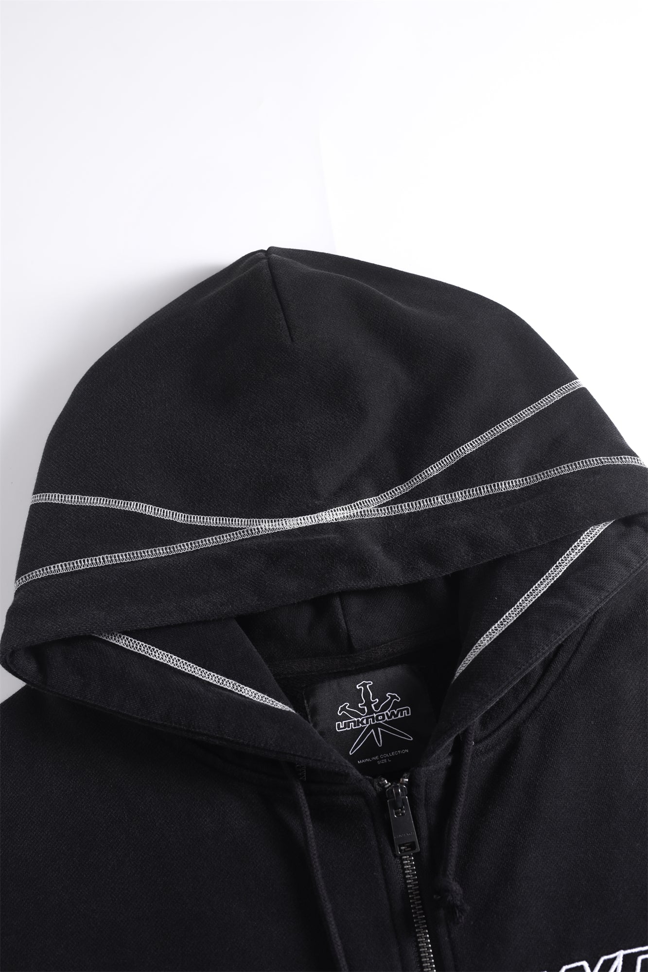 VINTAGE UNKNOWN INTERNATIONAL HOODIE-Fineriform