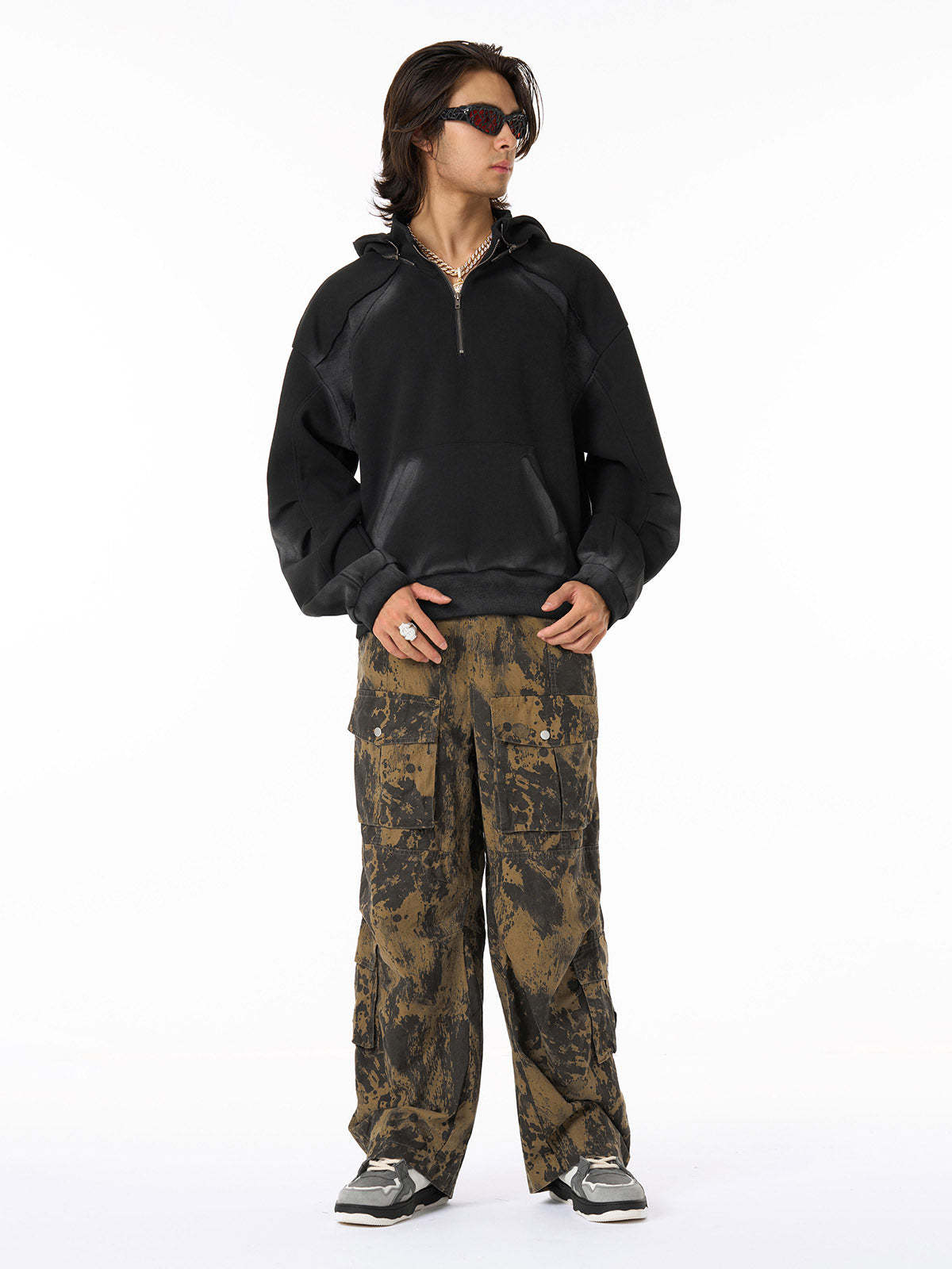 Distressed Stand Collar Stitching Spray Paint Quarter Zip Hoodie-Fineriform