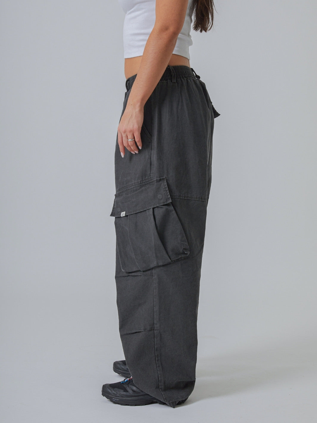 BAGGY CARGO PANTS - GRAPHITE-Fineriform