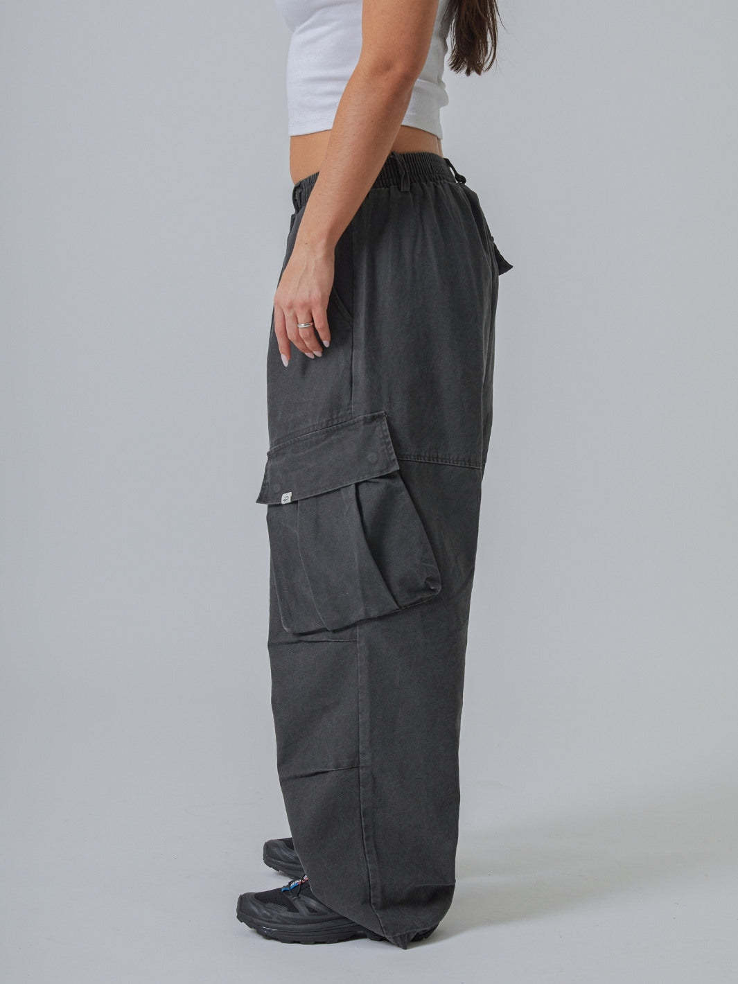 BAGGY CARGO PANTS - GRAPHITE-Fineriform