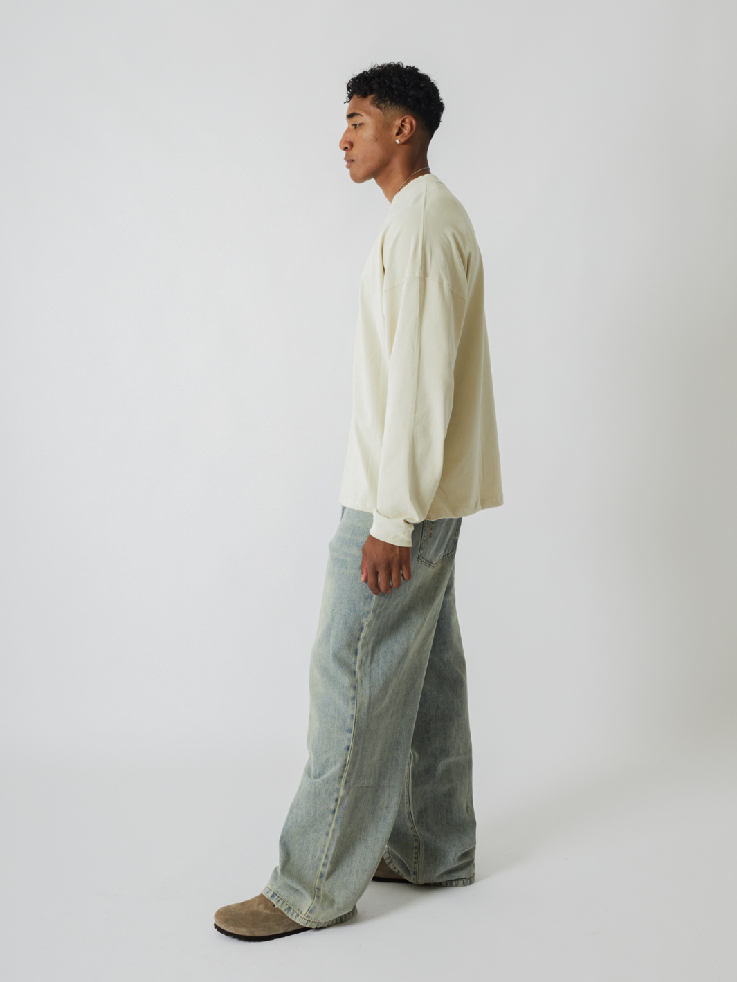 SMILEY LOGO LONG SLEEVE TEE - LIGHT ALMOND-Fineriform