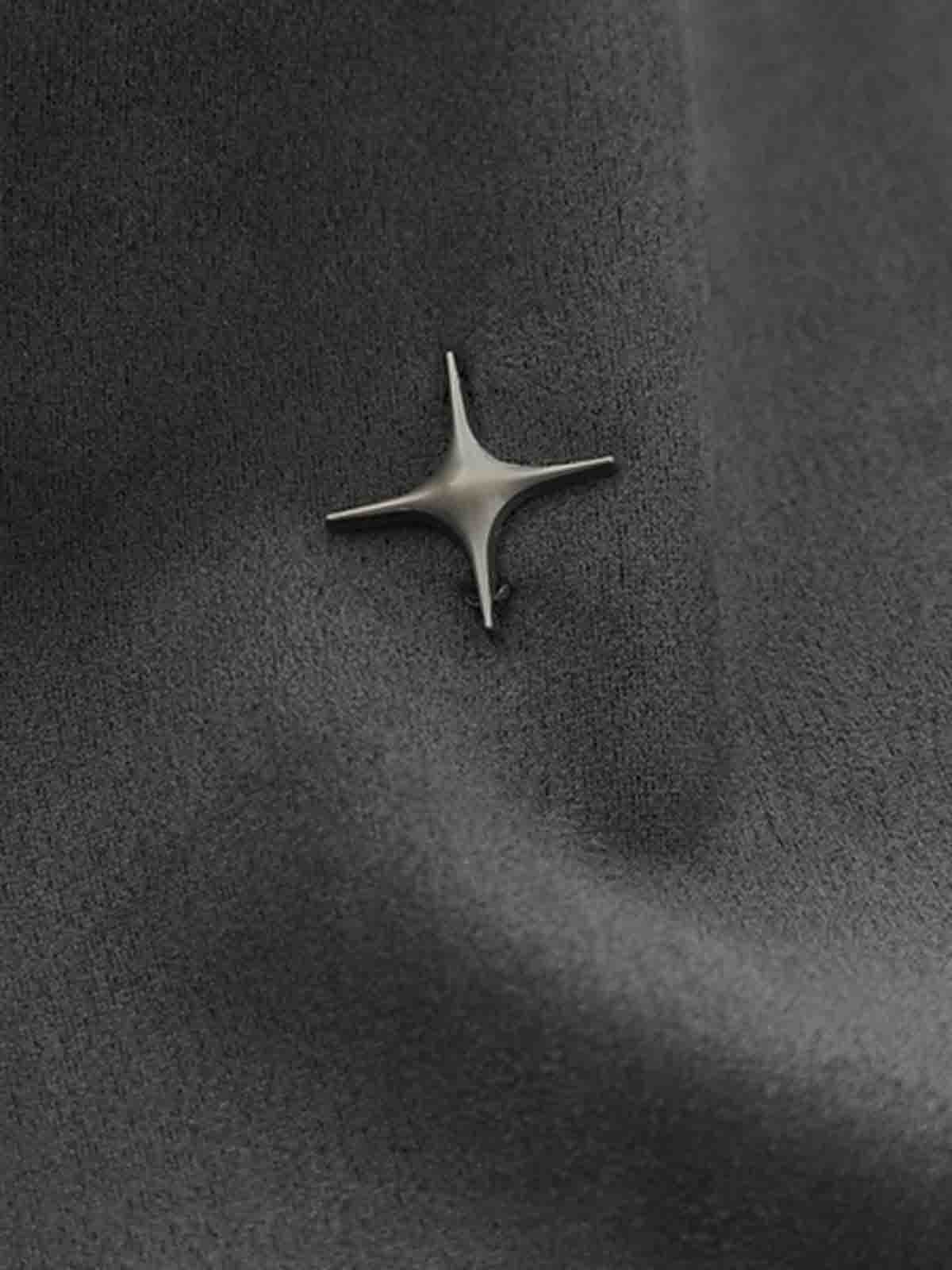 Functional Deconstructed Split Short-Sleeved T-Shirt - 2437-Fineriform