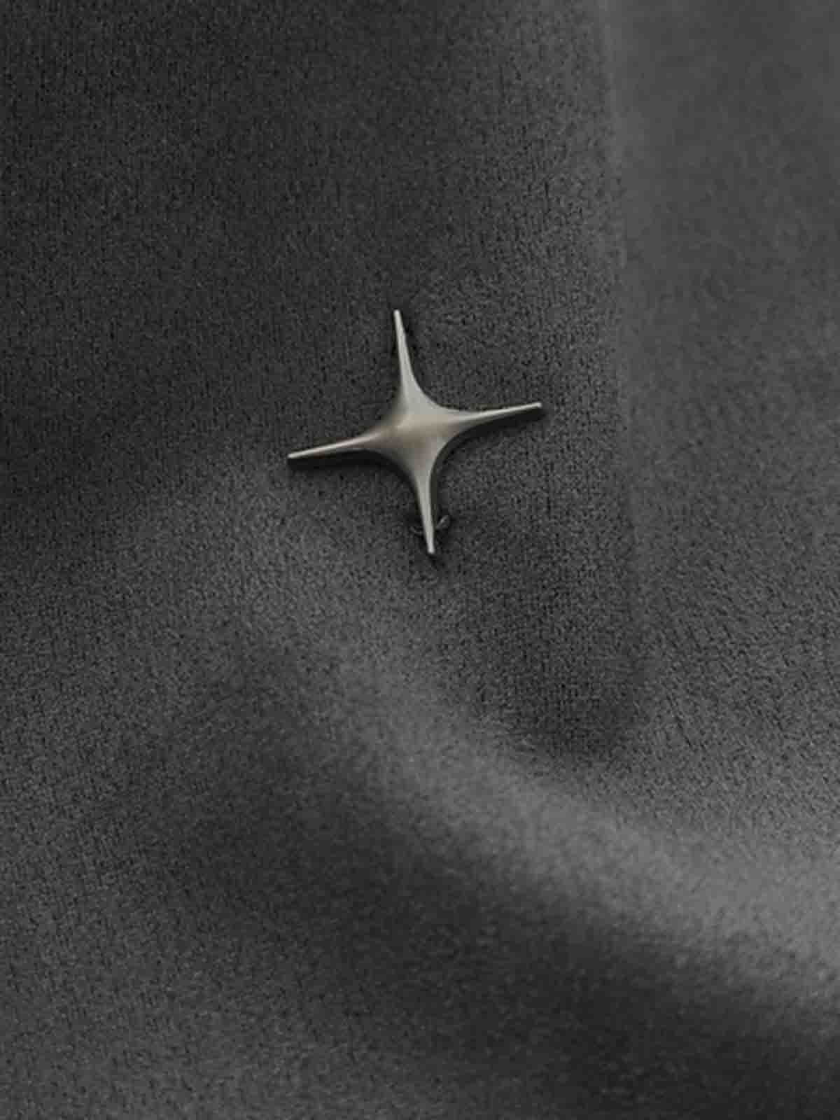 Functional Deconstructed Split Short-Sleeved T-Shirt - 2437-Fineriform