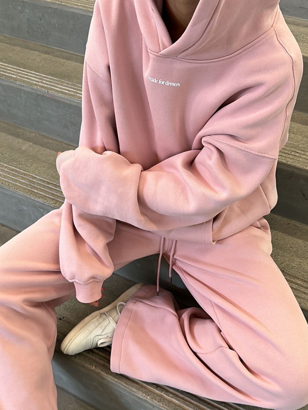 SMILEY LOGO HOODIE - MUTED PINK-Fineriform
