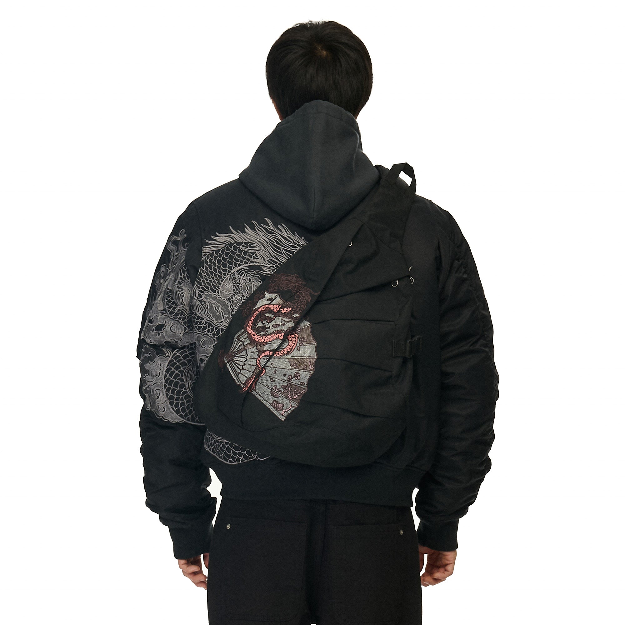 "yakuza" Sling bag-Fineriform