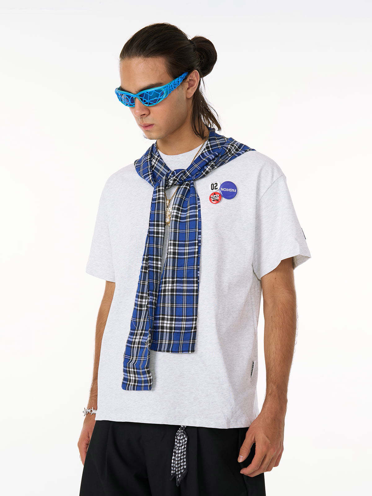 Jersey Knit Detachable Badge Hooded Plaid Cape T-Shirt-Fineriform