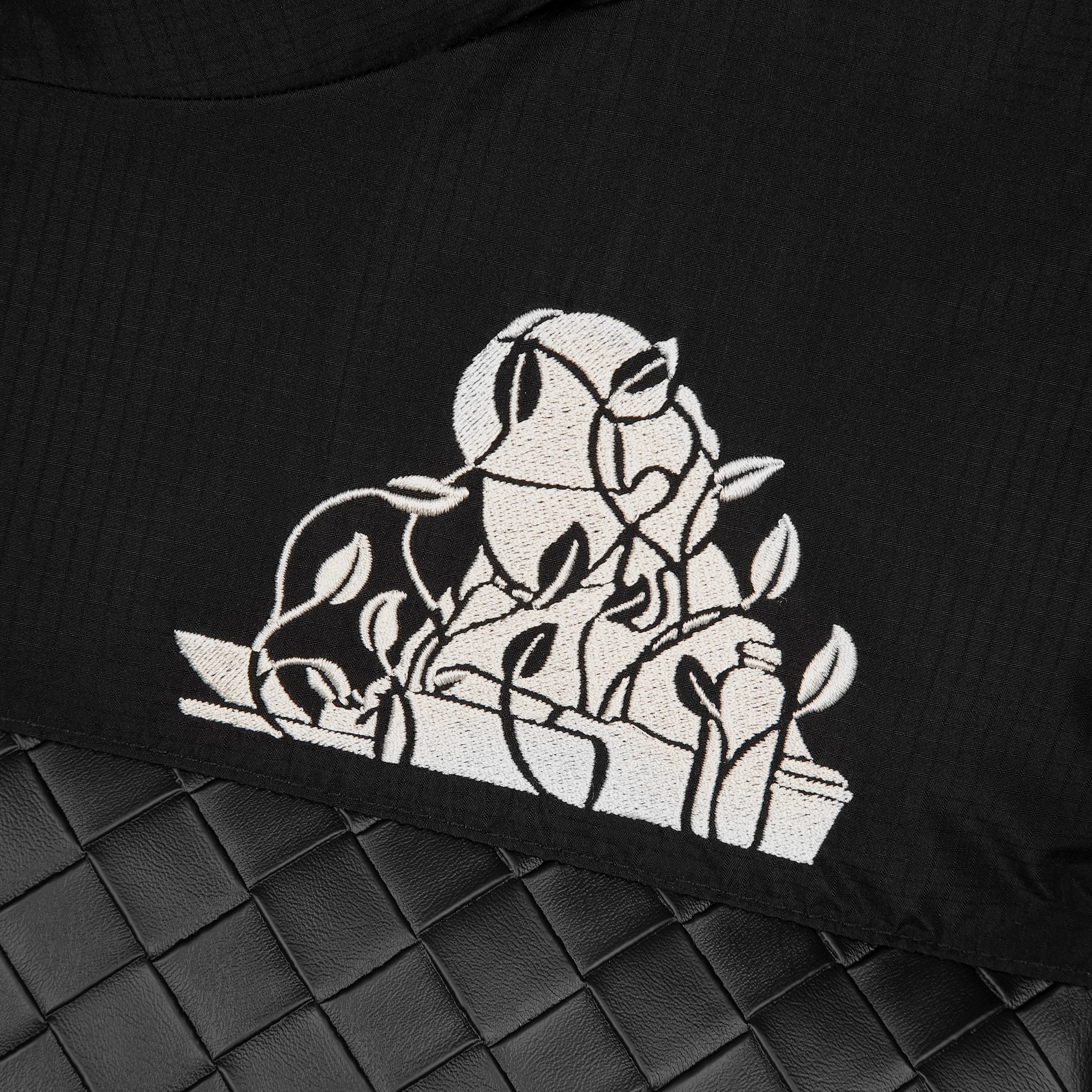 "garden of eden" Vest puffer black-Fineriform