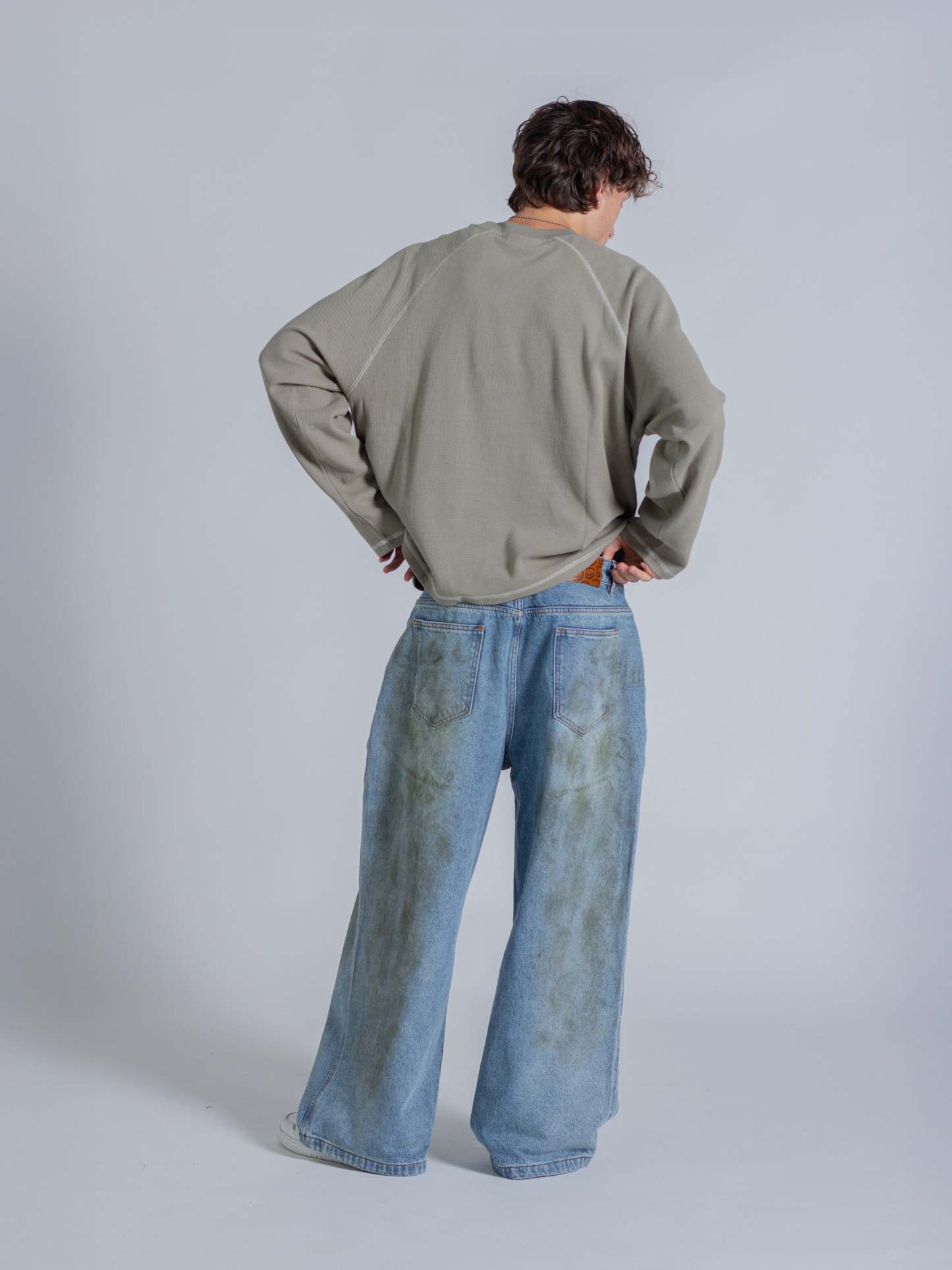 SMILEY WAFFLE LONG SLEEVE TEE - SAGE SMOKE-Fineriform