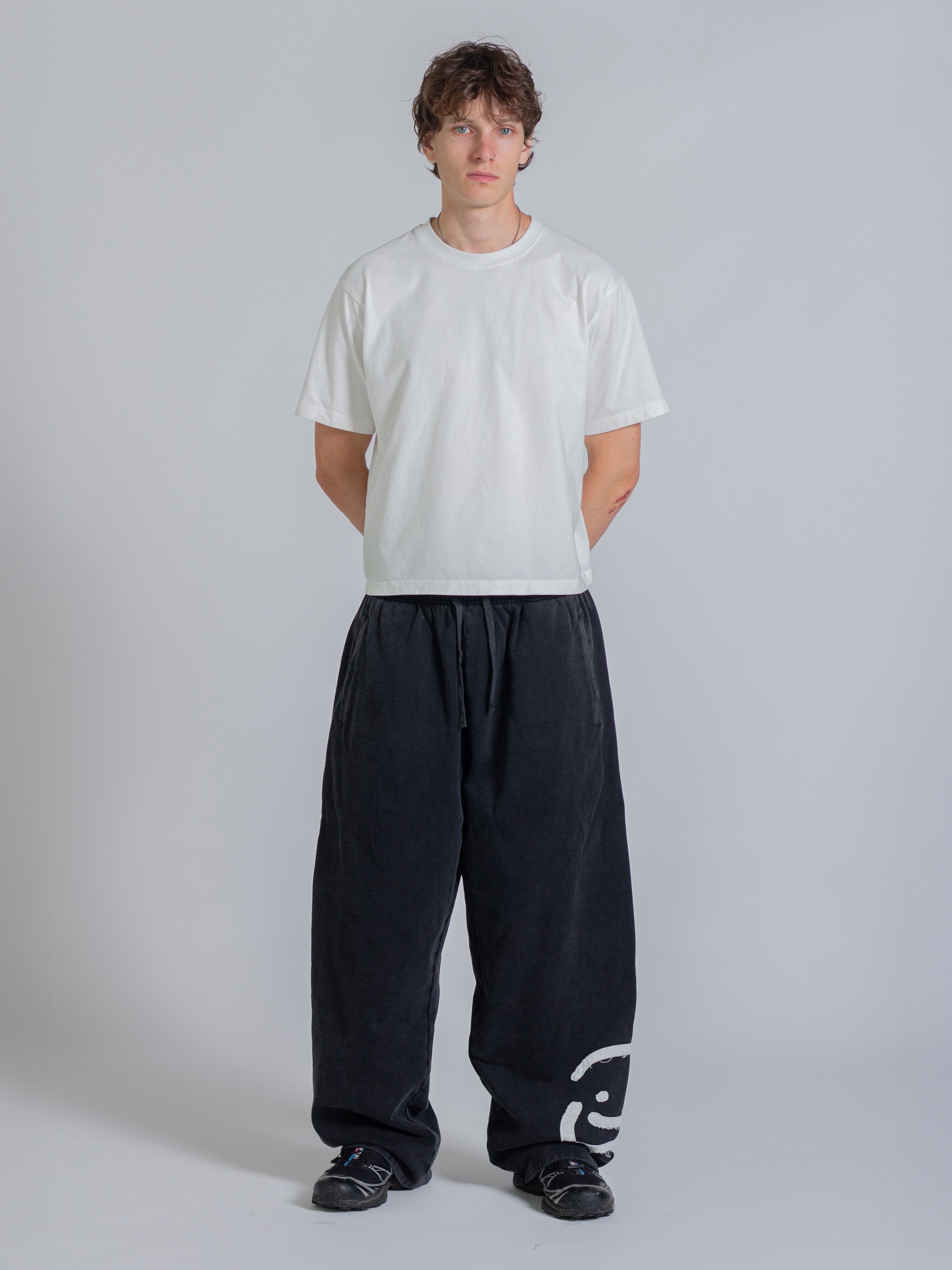 SMILEY PATCH SWEATPANTS - VINTAGE BLACK-Fineriform