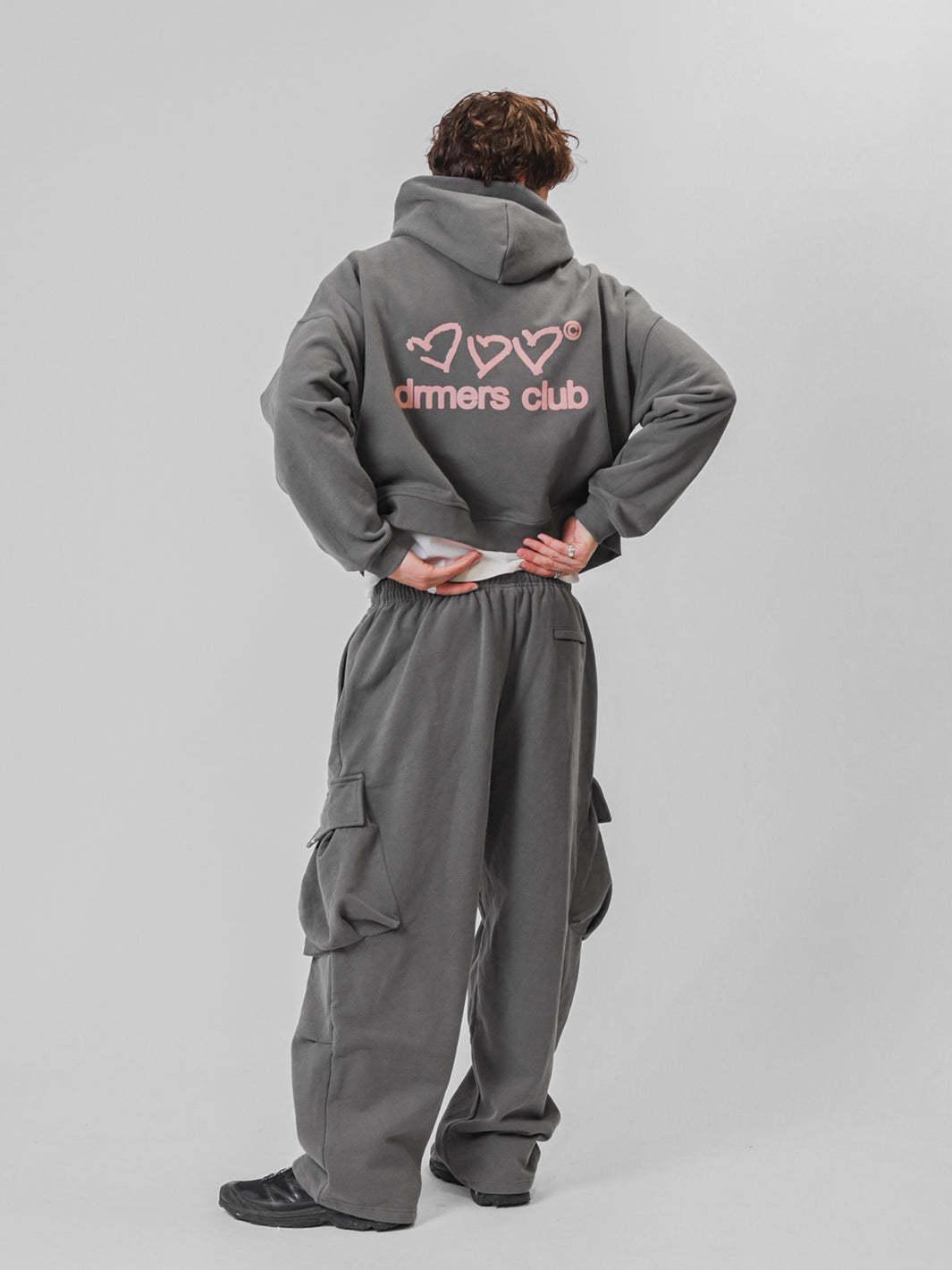 BAGGY CARGO SWEATPANTS - CHARCOAL-Fineriform