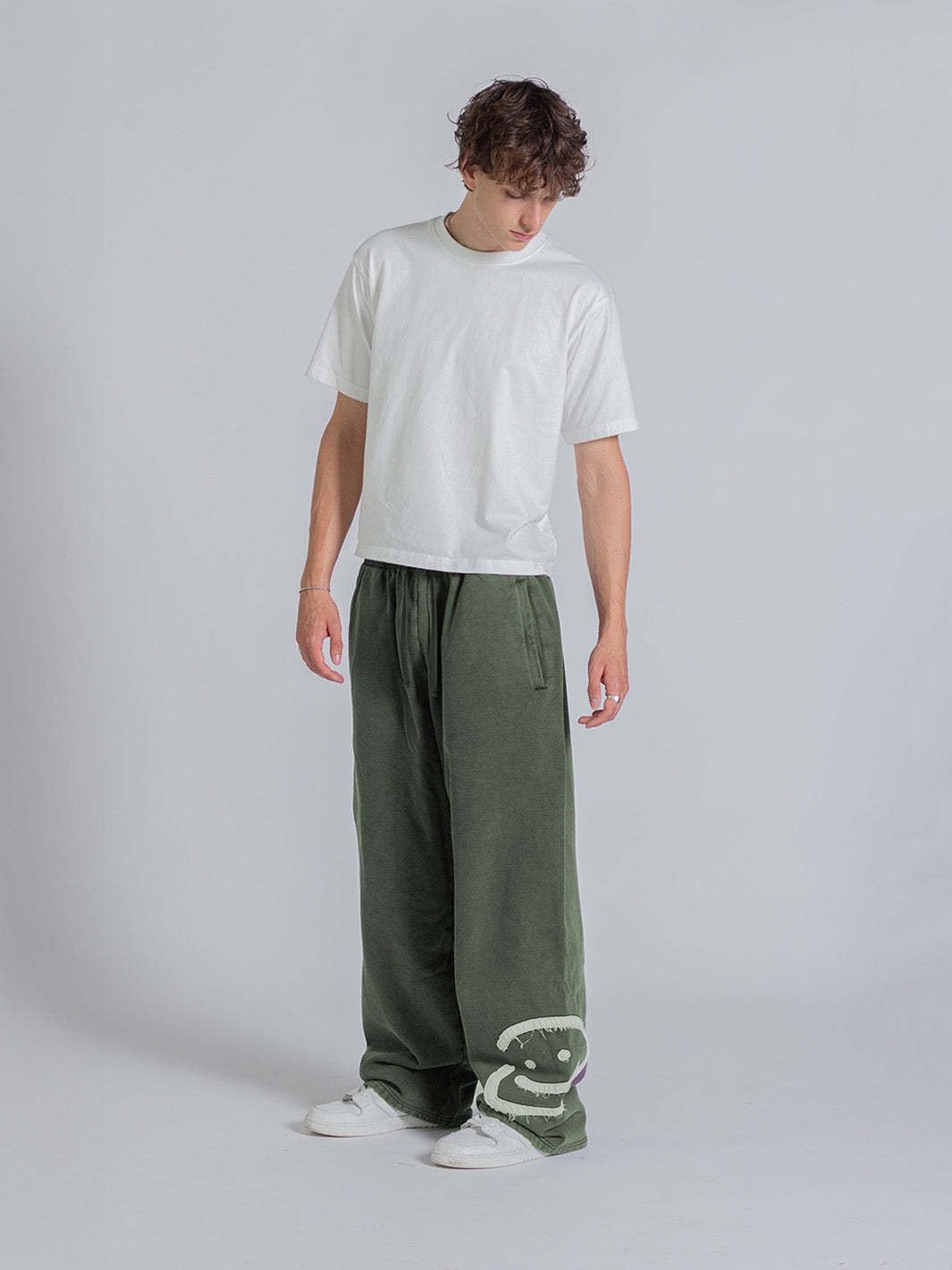 SMILEY PATCH SWEATPANTS - FADED PINE-Fineriform