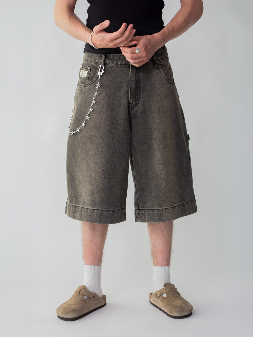 SMILEY STITCH JORTS - MUD BROWN-Fineriform