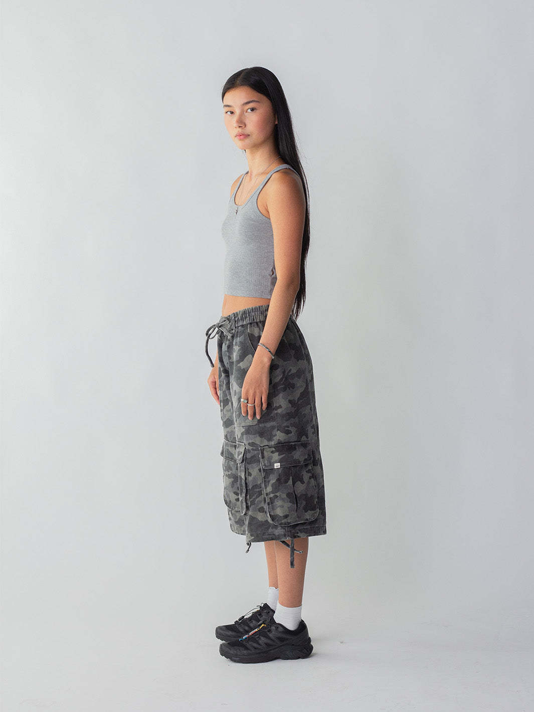 CAMO CARGO SHORTS - SMOKE-Fineriform