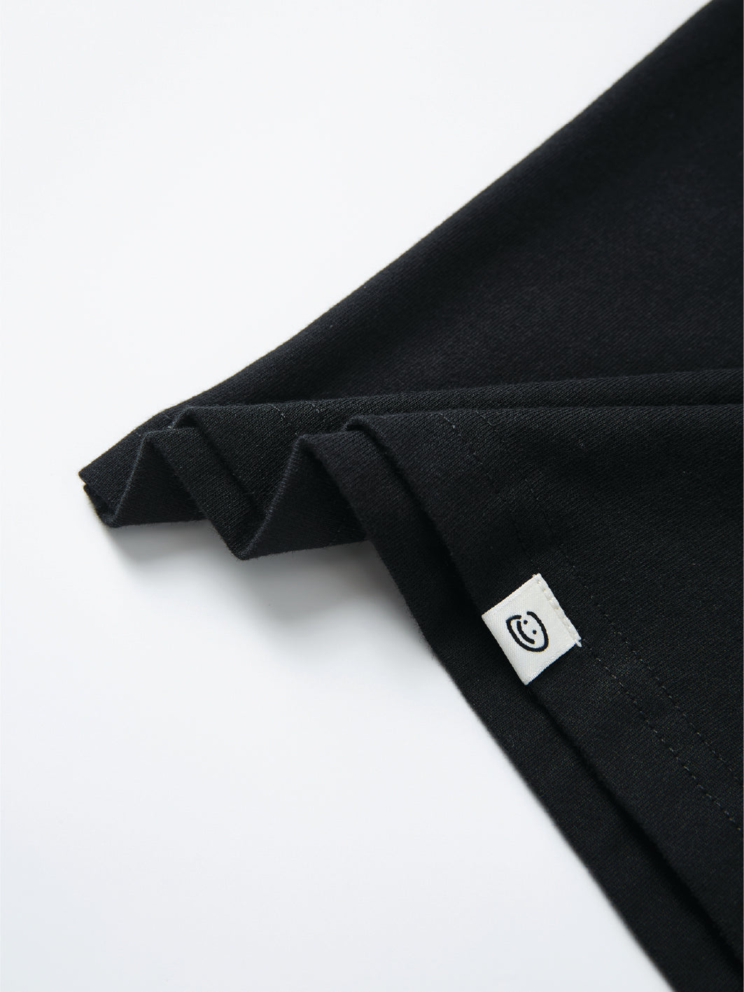 BEAR TEE - BLACK-Fineriform