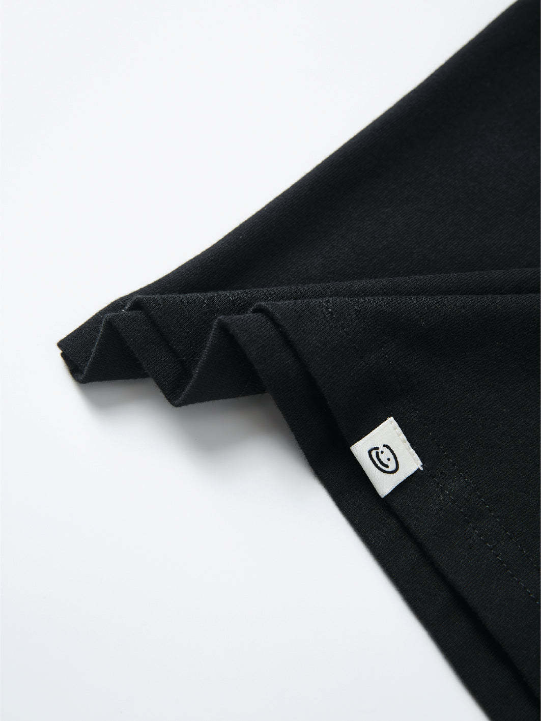 BEAR TEE - BLACK-Fineriform