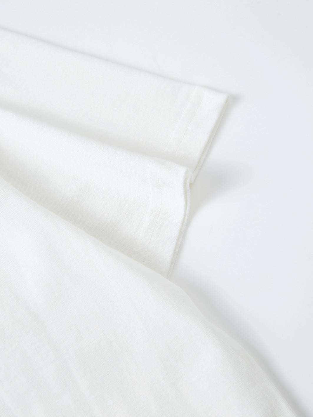 BEAR TEE - WHITE-Fineriform