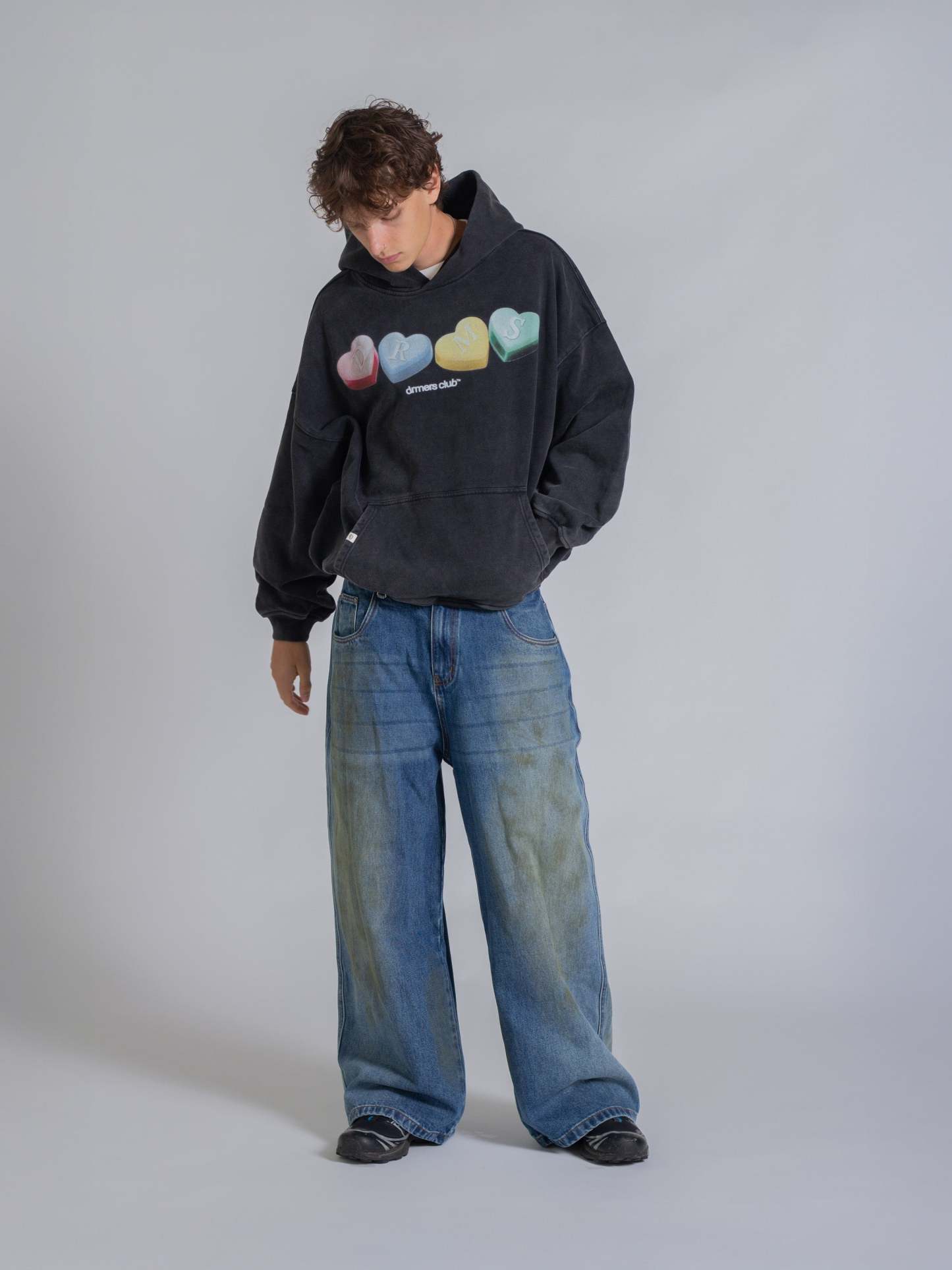 CANDY HEARTS HOODIE - VINTAGE BLACK-Fineriform