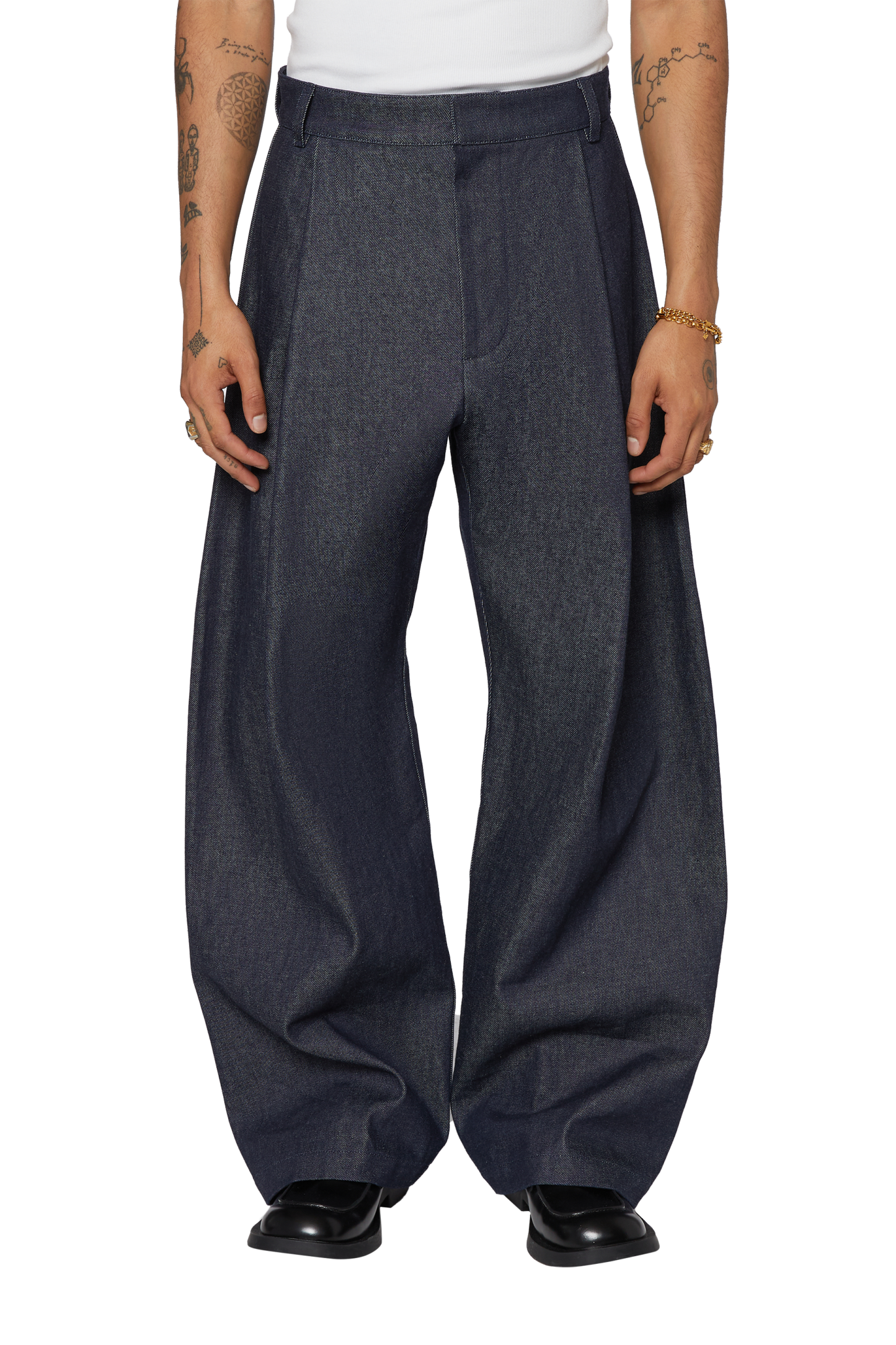 DENIM 440 BERMUDA JEANS IN INDIGO-Fineriform