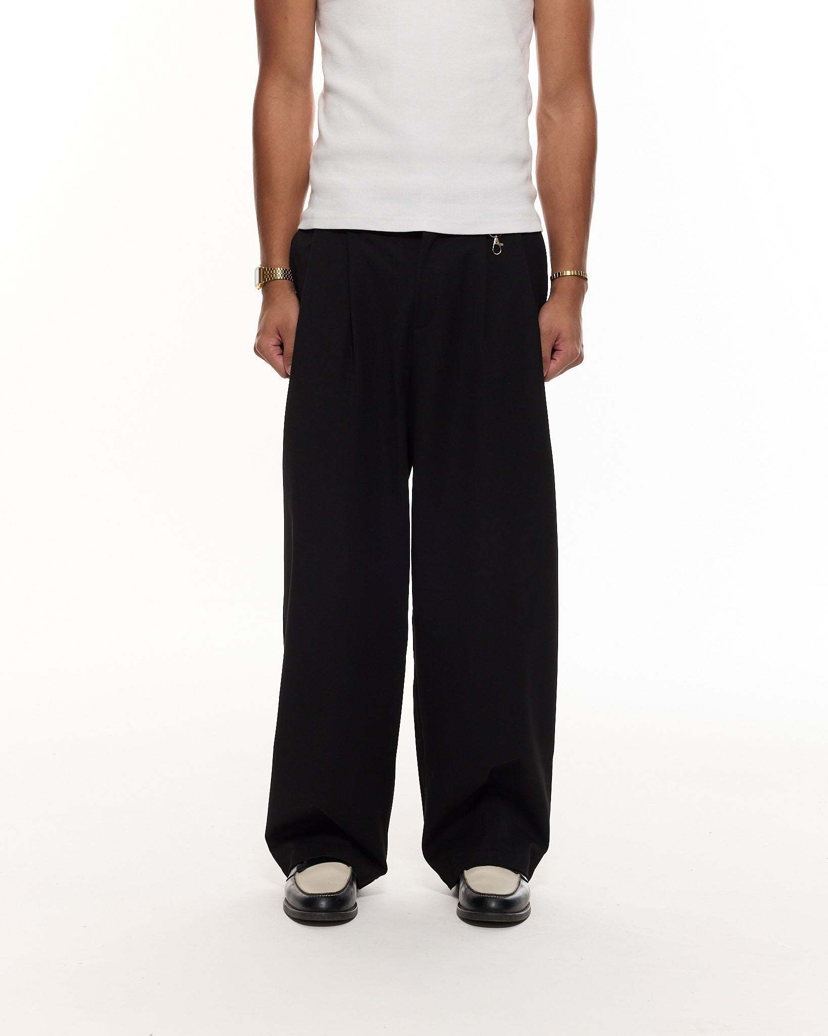 PLEATED UTILITY PANTS-Fineriform