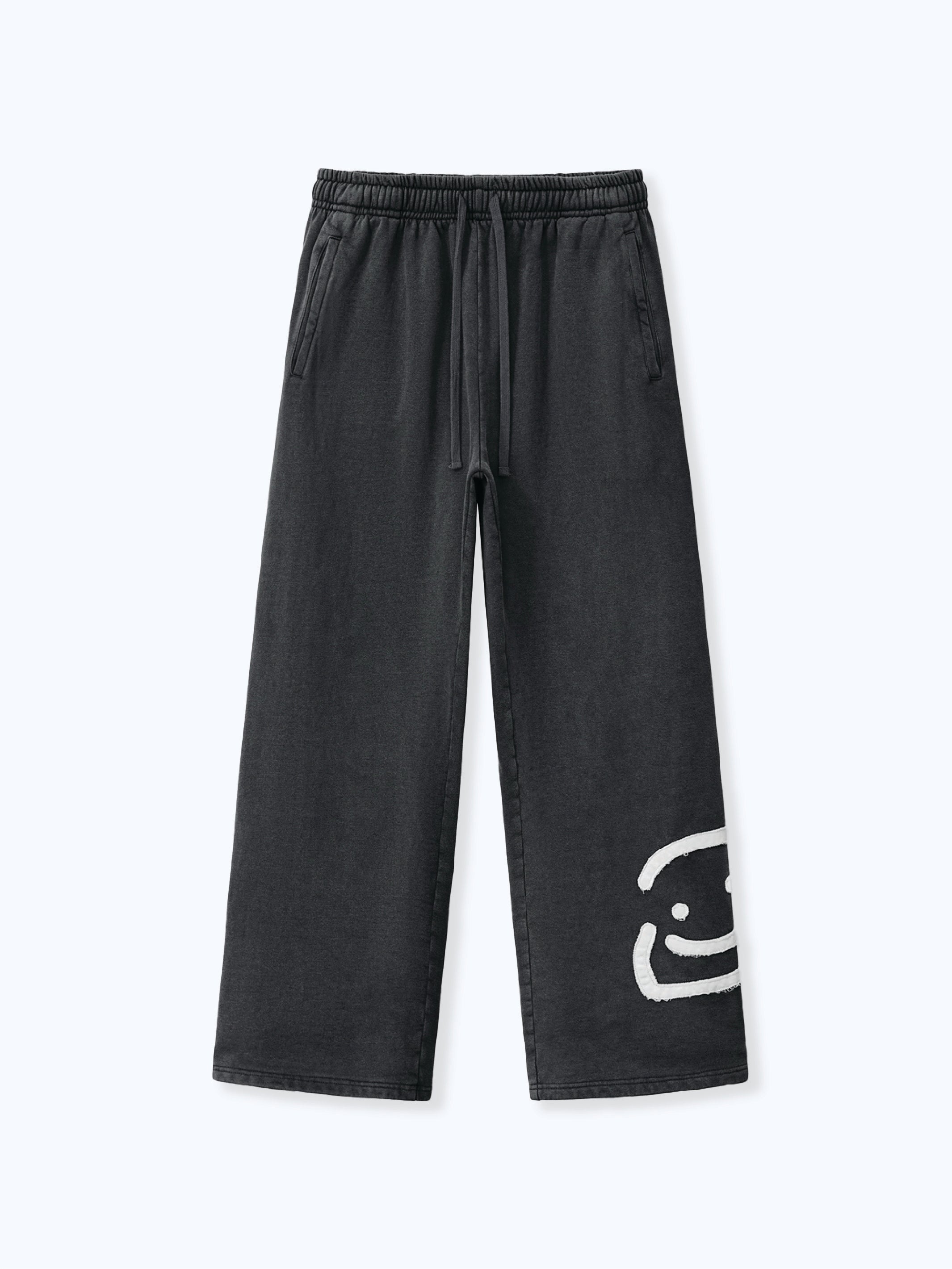 SMILEY PATCH SWEATPANTS - VINTAGE BLACK-Fineriform
