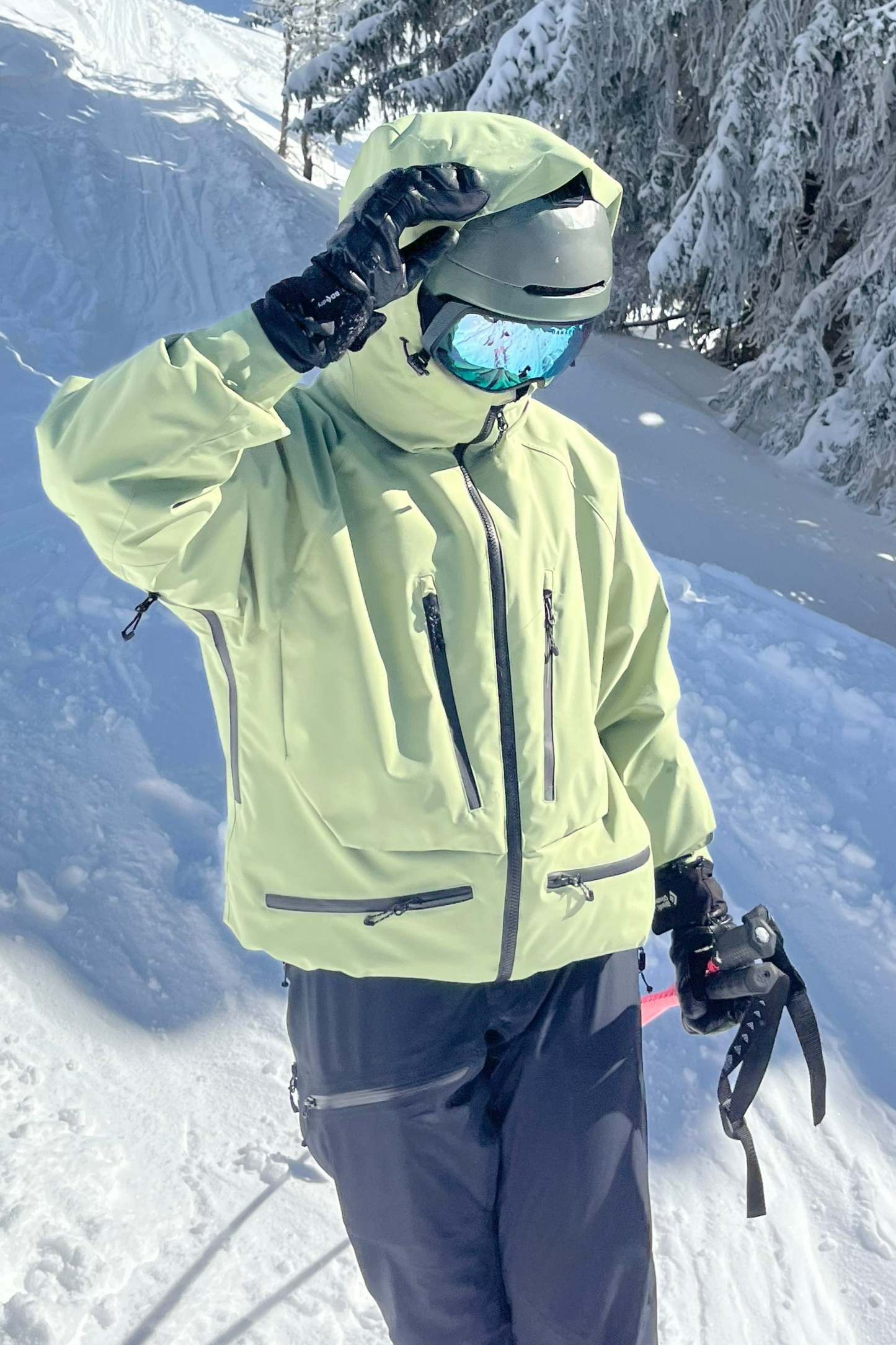 Women's Multifunctional Waterproof Insulated Snow Jacket-Fineriform