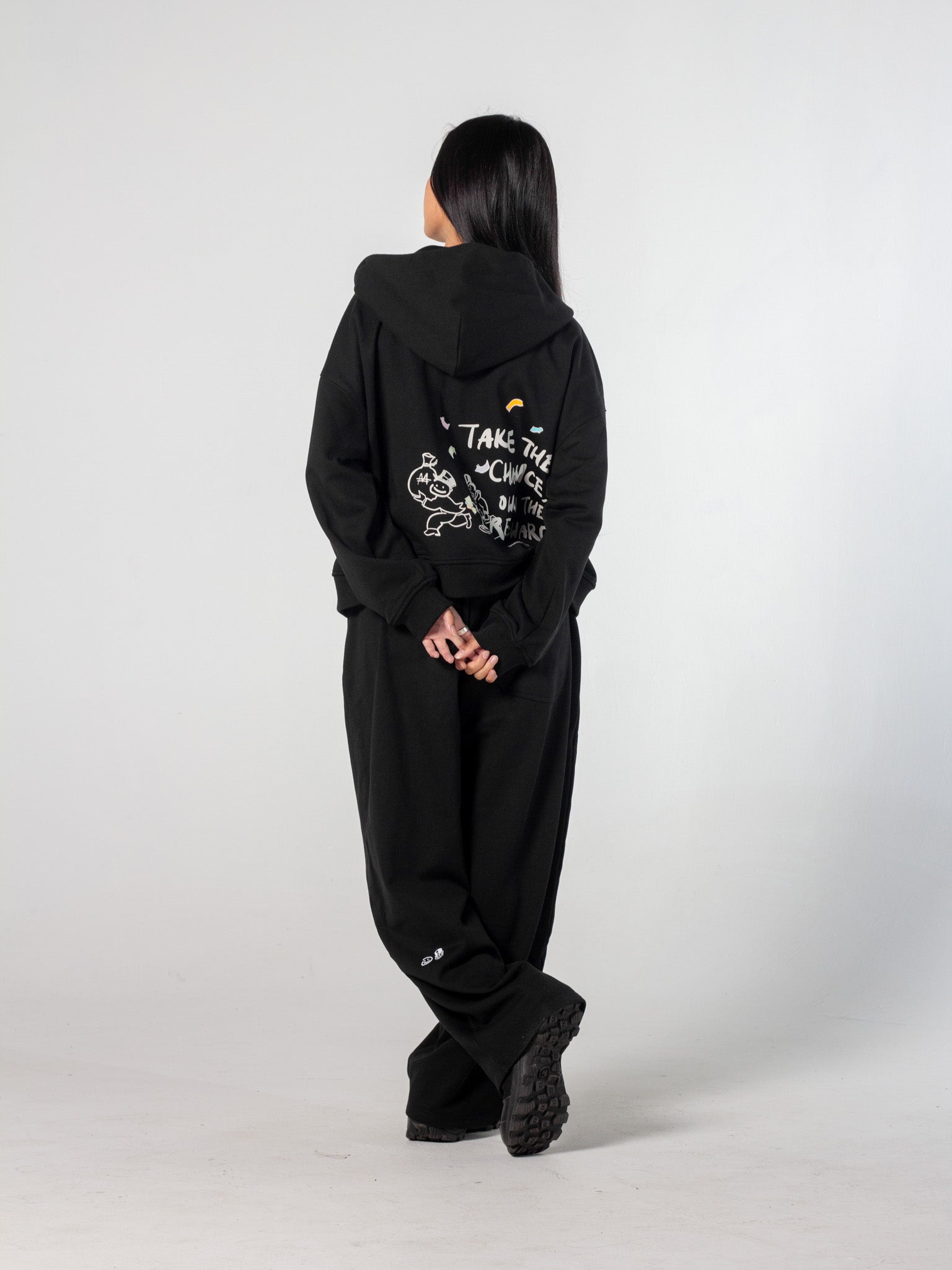 CHANCE ENCOUNTER ZIP UP - BLACK-Fineriform