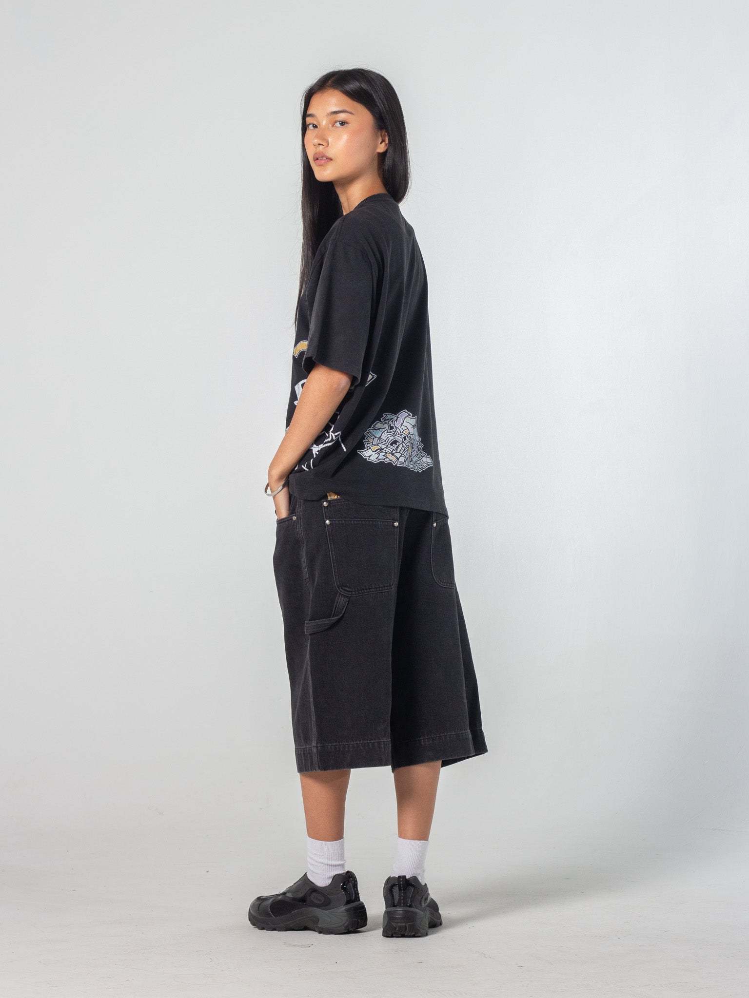 CHANCE ENCOUNTER TEE - VINTAGE BLACK-Fineriform